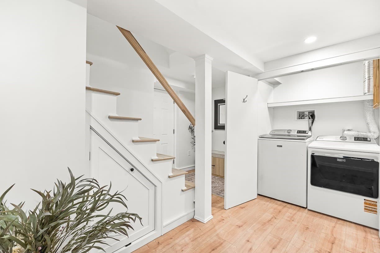 Single Family Residence at 57 Glendale Ave, Melrose MA 02176, Melrose, photo 31 of 42
