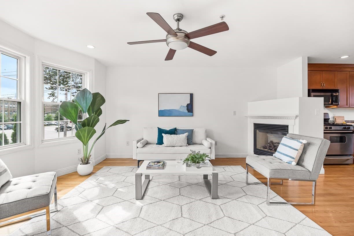 Condominium at 37 Pond St # 1, Waltham MA 02451, photo 2 of 21