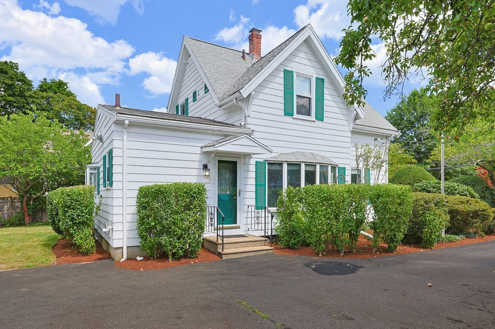 Single Family Residence at 22 Hodges St, Mansfield MA 02048, Mansfield, photo 6 of 42