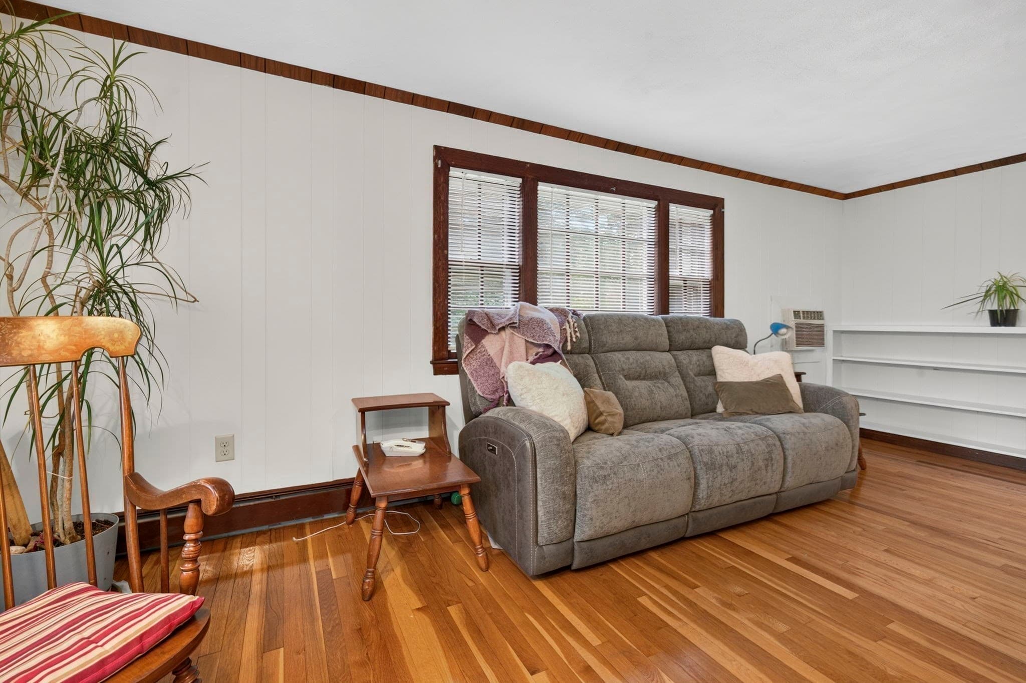 Single Family Residence at 23 Fisher Terrace, Woburn MA 01801, Woburn, photo 8 of 36