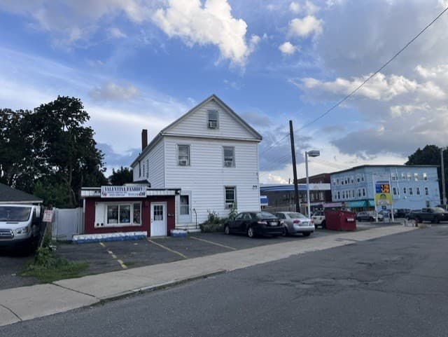 12 Mason St, Lynn MA 01902