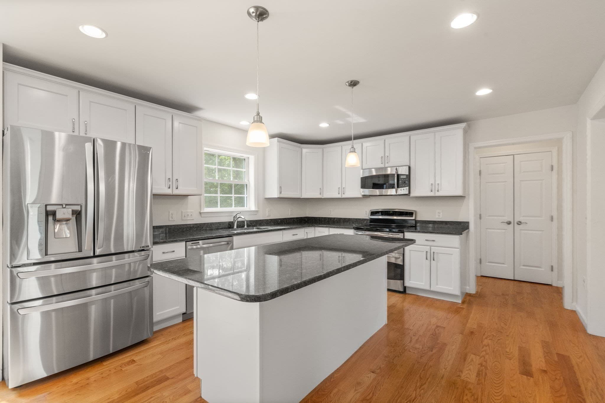 Single Family Residence at 175 Colburn Street, Westwood MA 02090, Westwood, photo 8 of 32