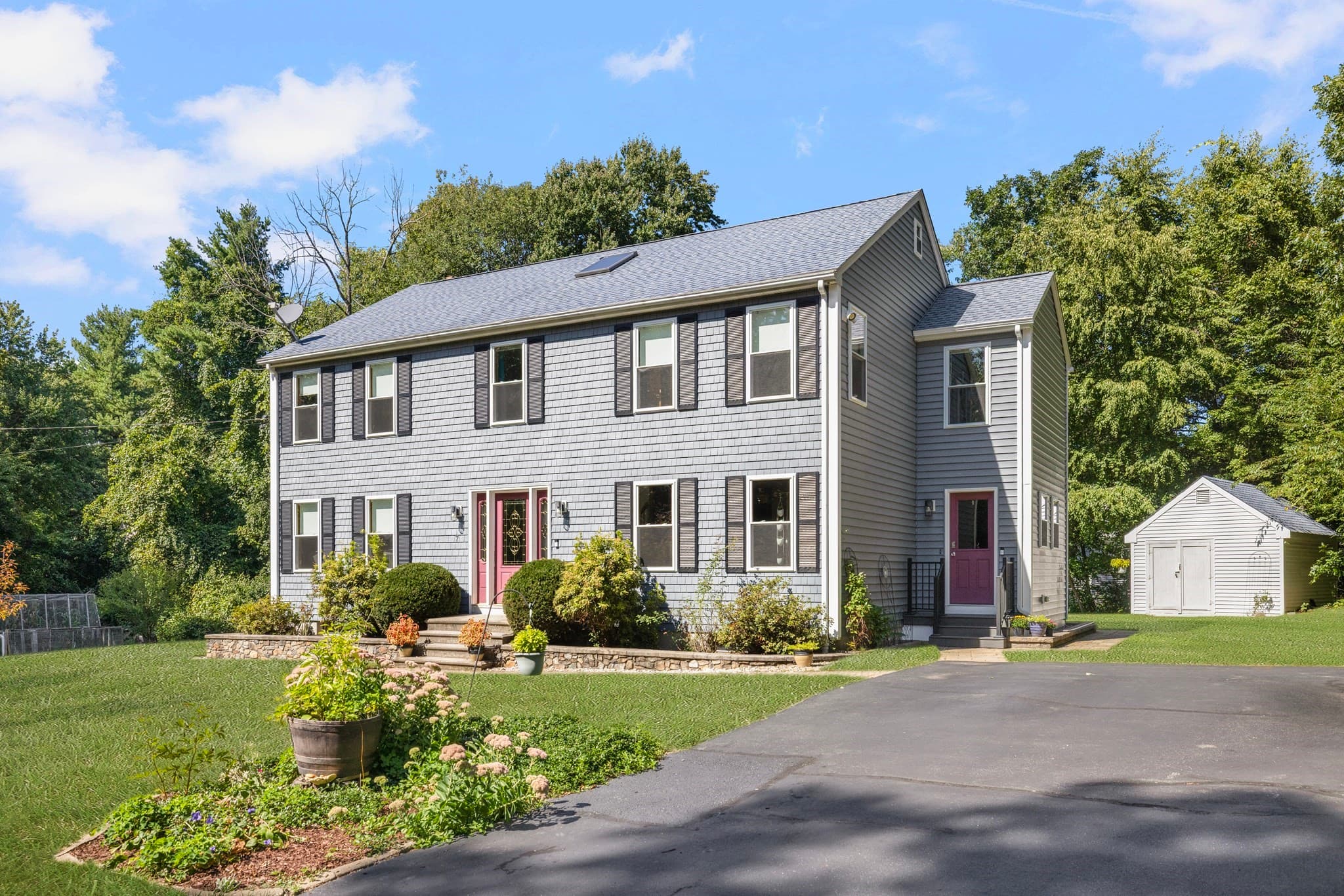 Single Family Residence at 7 Eagle Rock Dr, Millville MA 01529, Millville, photo 3 of 41