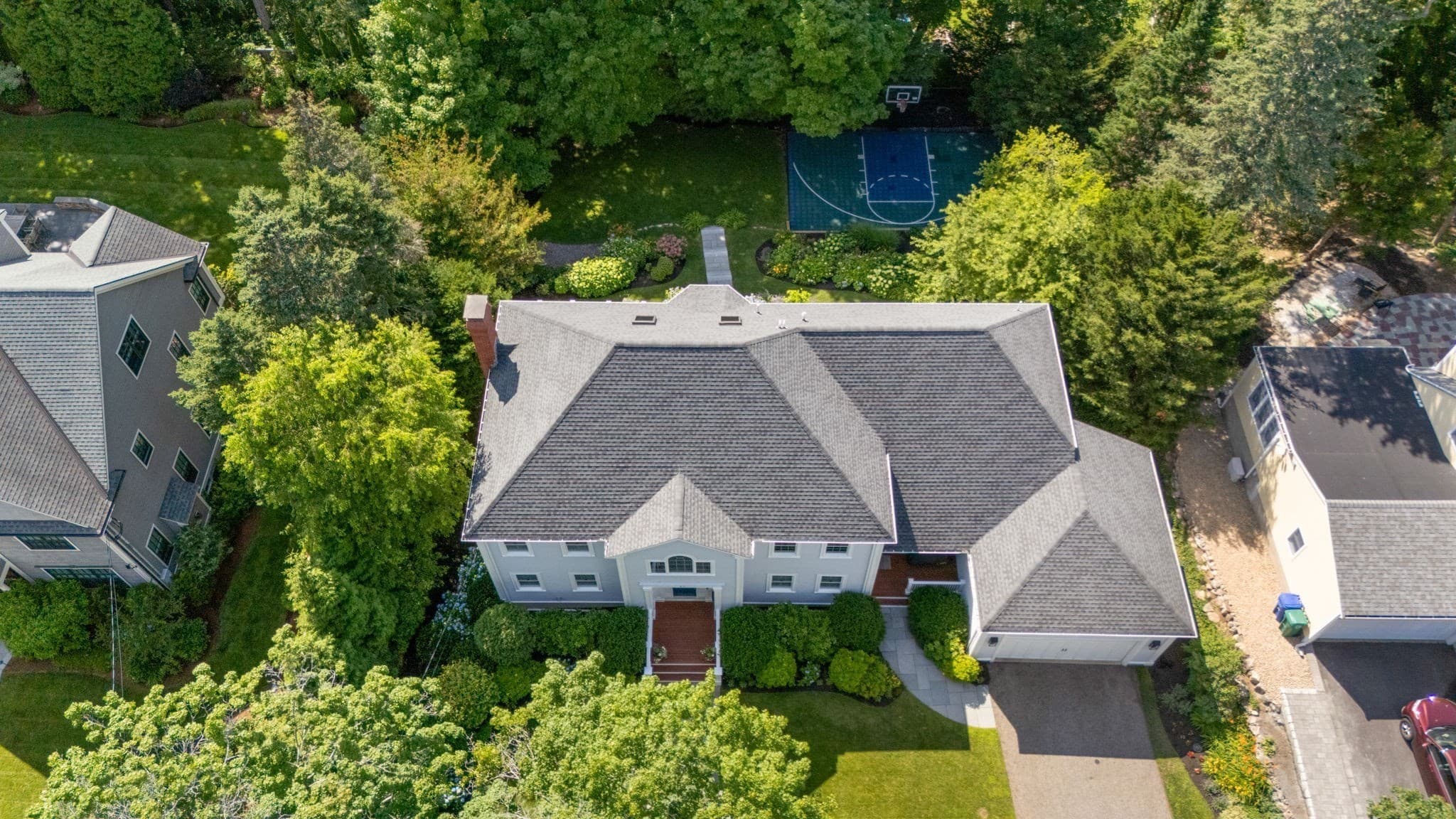 93 Beethoven Ave, Newton MA 02468