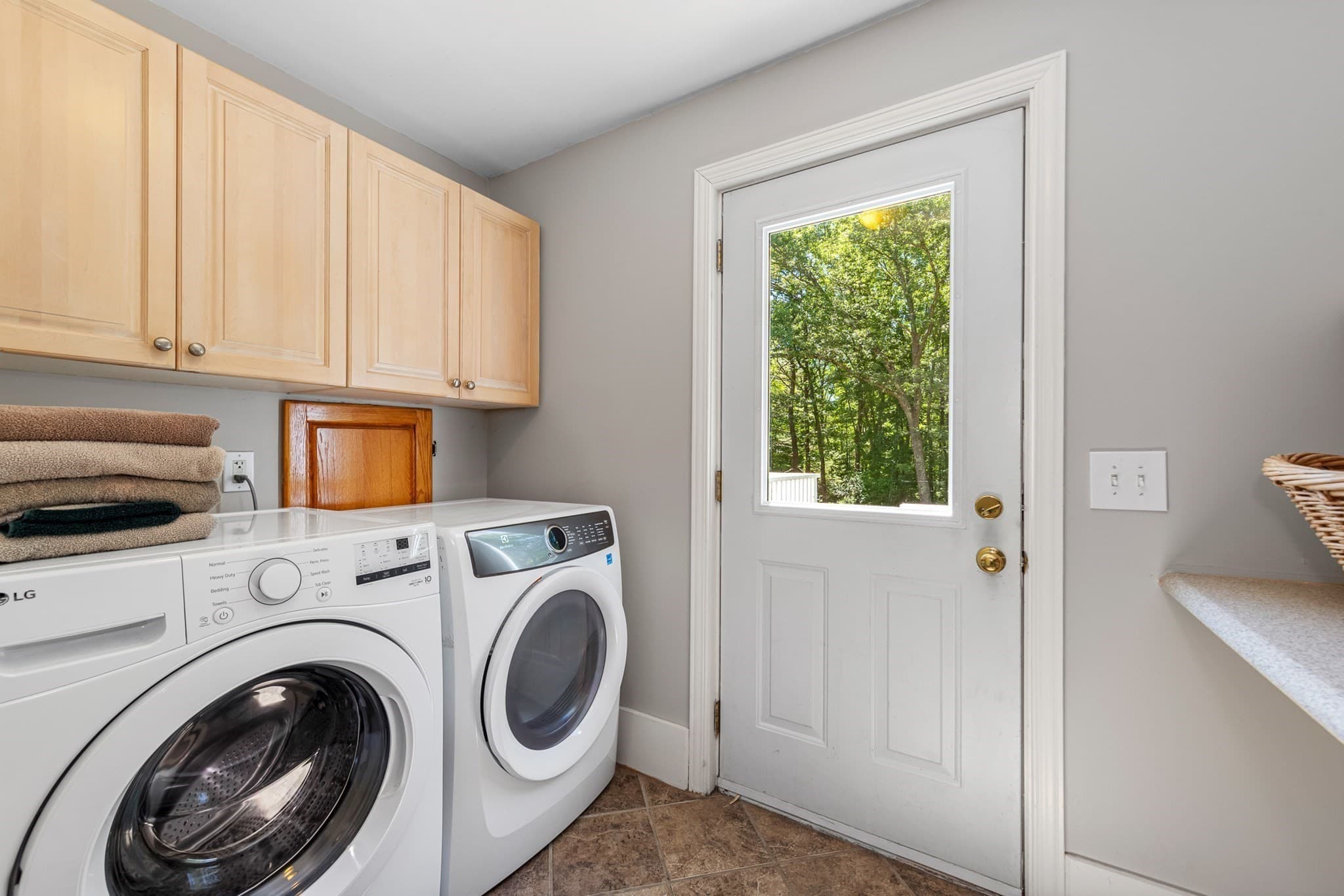 Single Family Residence at 60 Prospect Street, Ipswich MA 01938, Ipswich, photo 6 of 36