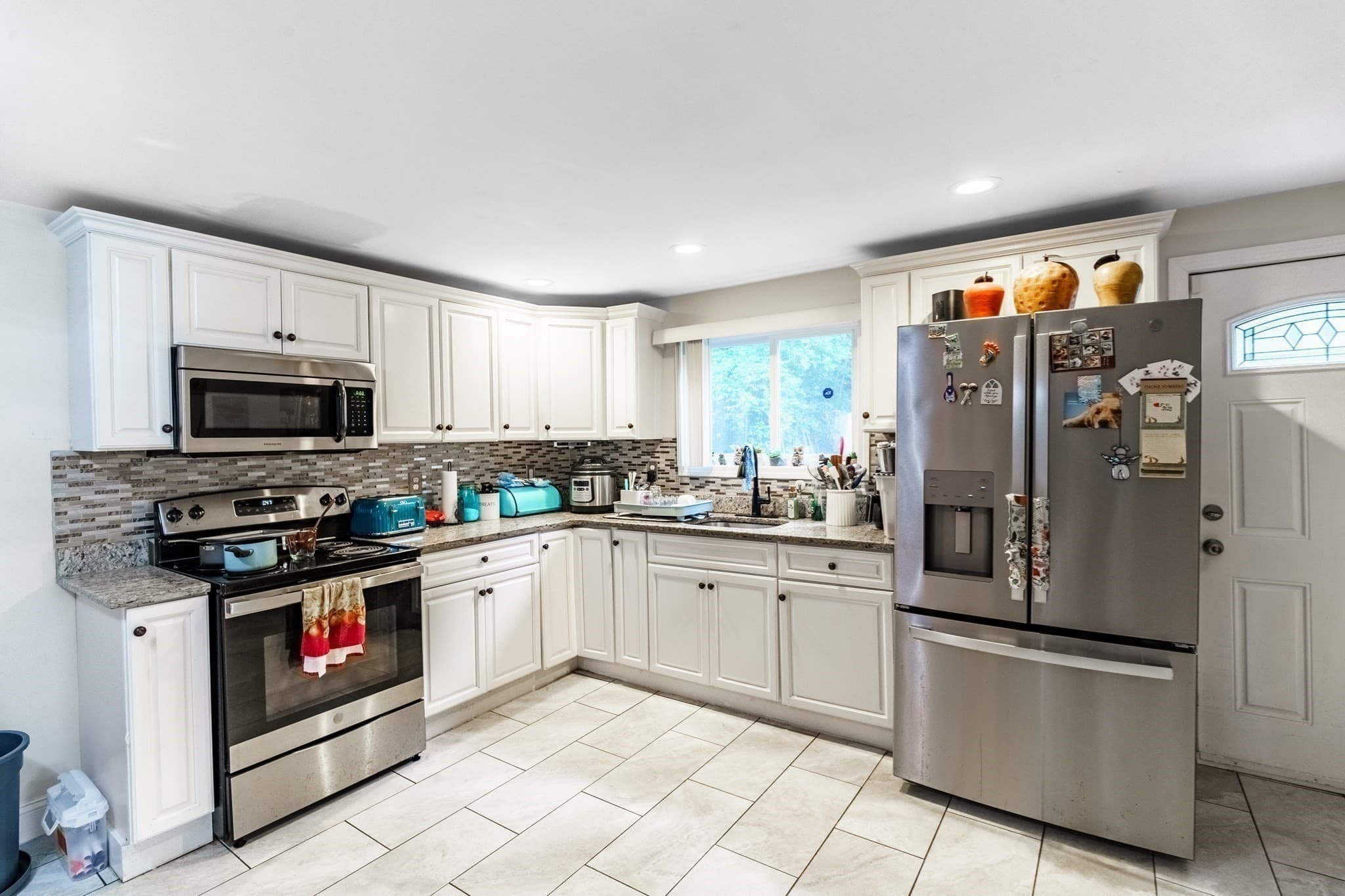 Single Family Residence at 26 Benefit St, Southbridge MA 01550, Southbridge, photo 6 of 22