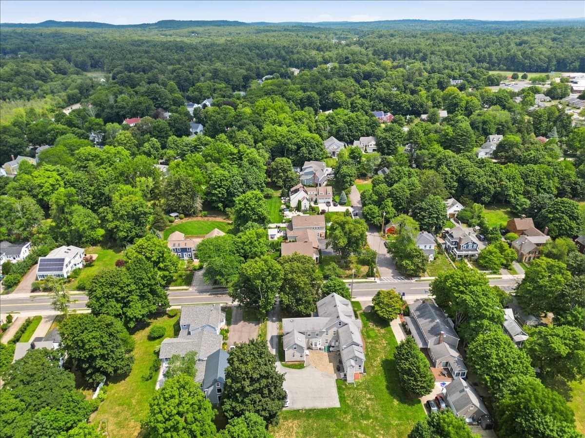 Condominium at 35A South St. # A, Medfield MA 02052, Medfield, photo 7 of 41
