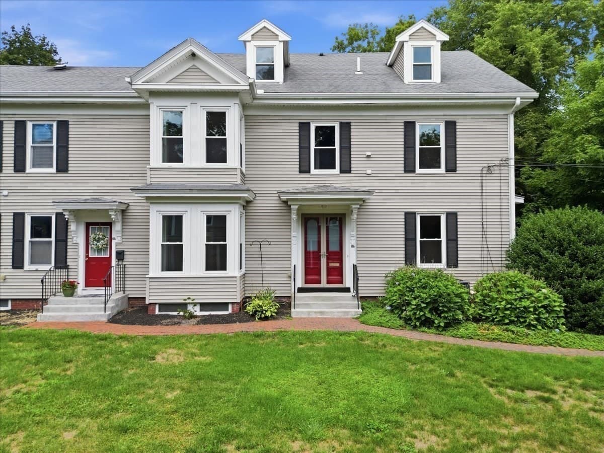 Condominium at 35A South St. # A, Medfield MA 02052, Medfield, photo 3 of 41