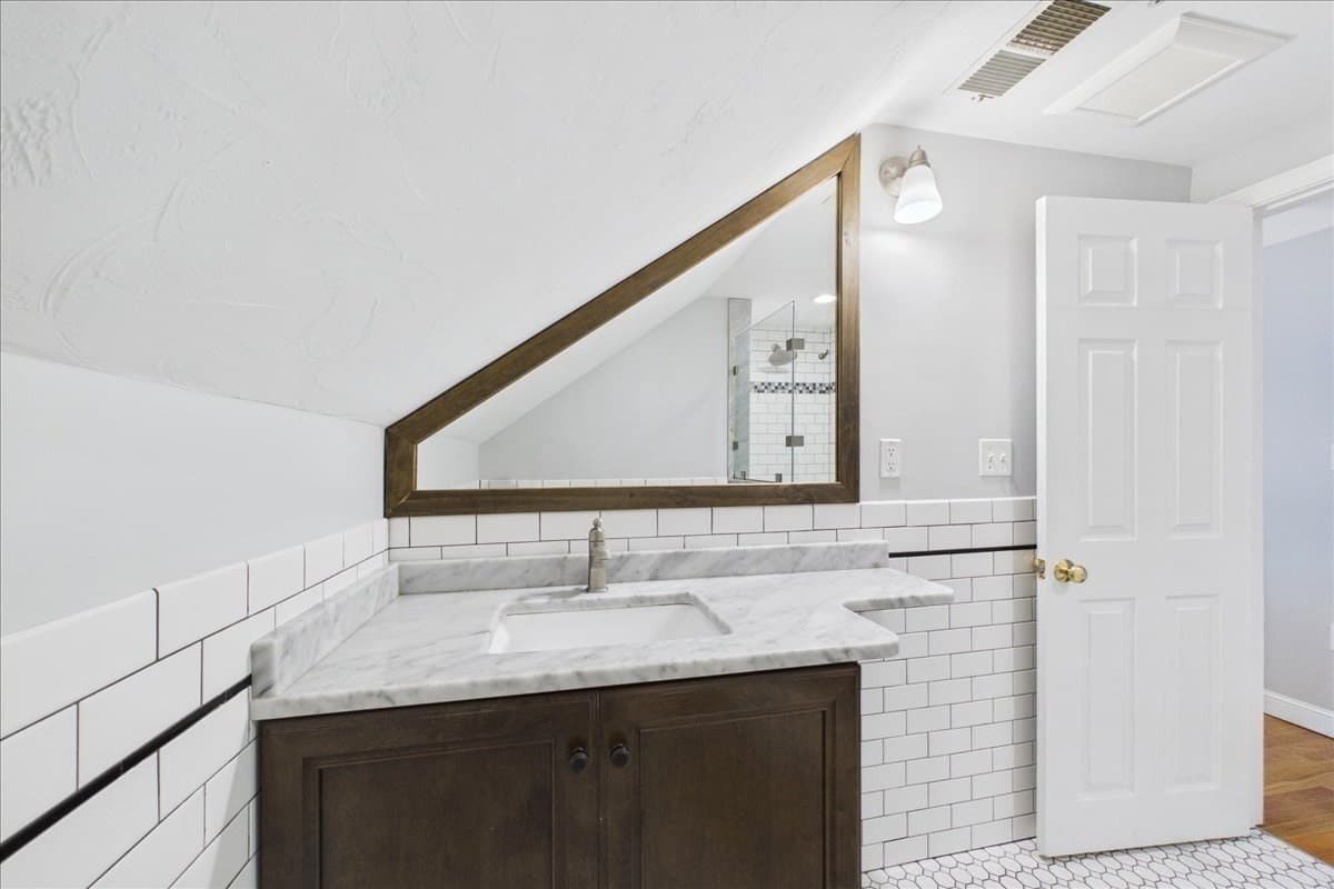 Condominium at 35A South St. # A, Medfield MA 02052, Medfield, photo 31 of 41