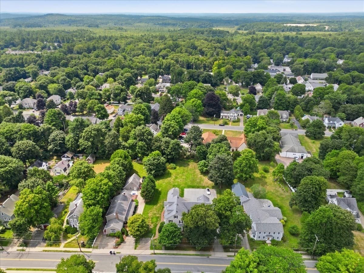 Condominium at 35A South St. # A, Medfield MA 02052, Medfield, photo 4 of 41