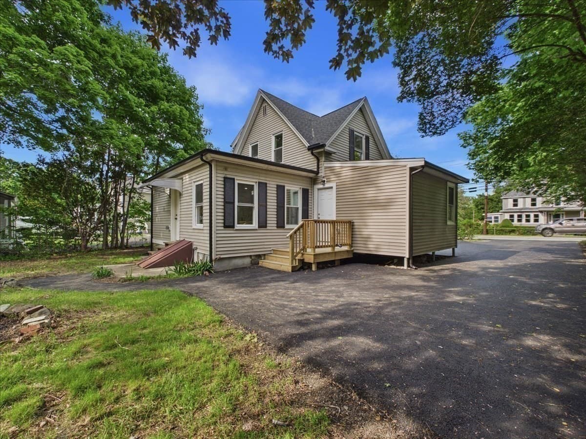 Single Family Residence at 1544 Bridge St., Dracut MA 01826, Dracut, photo 31 of 36