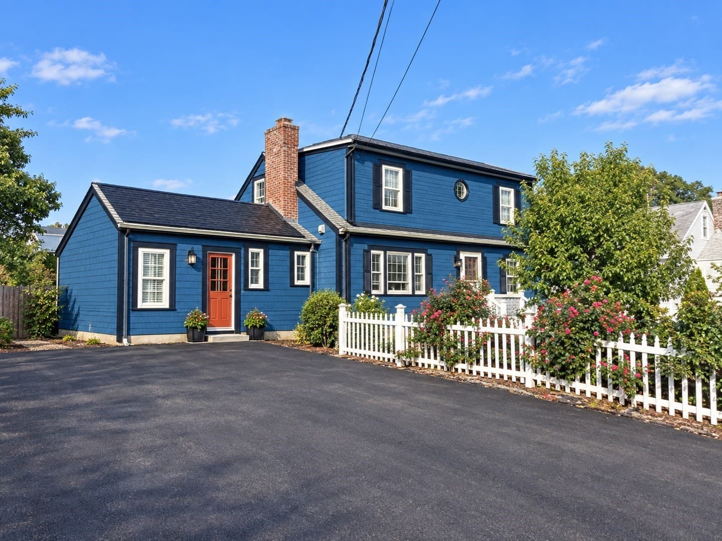 Single Family Residence at 91 Grove Street, Waltham MA 02453, photo 2 of 19