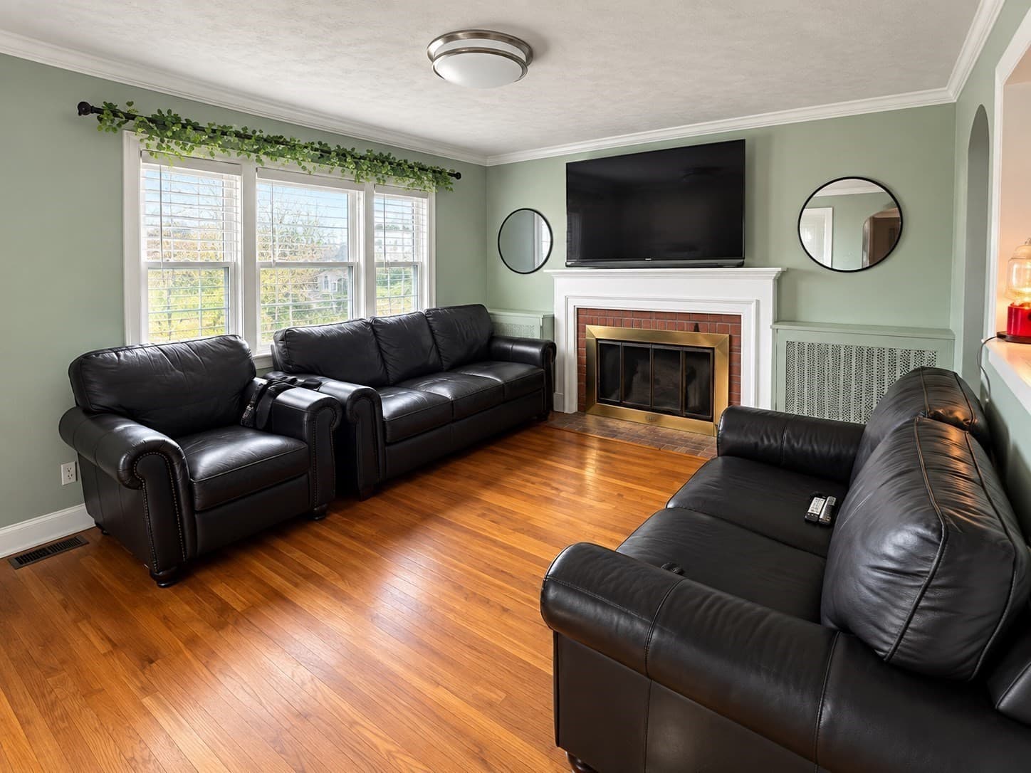 Single Family Residence at 91 Grove Street, Waltham MA 02453, photo 12 of 19