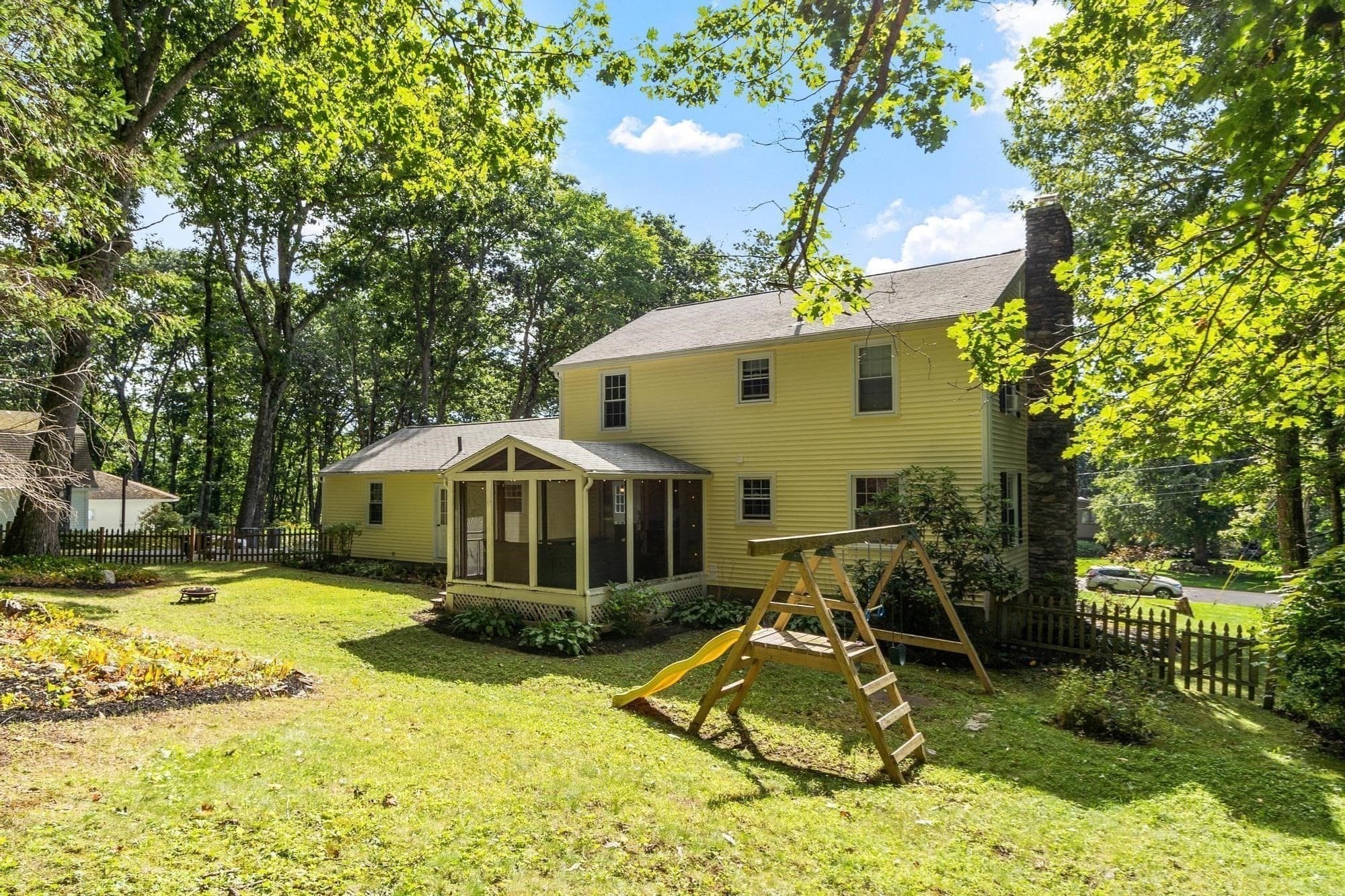 Single Family Residence at 2 Nipmuc Rd, Paxton MA 01612, Paxton, photo 36 of 39