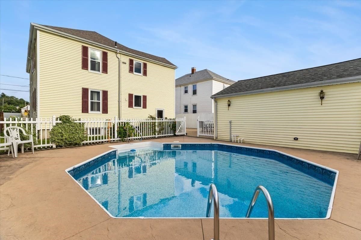 2 Family - 2 Units Up/Down at 47 Bush Street, Fall River MA 02724, Fall River, photo 40 of 42