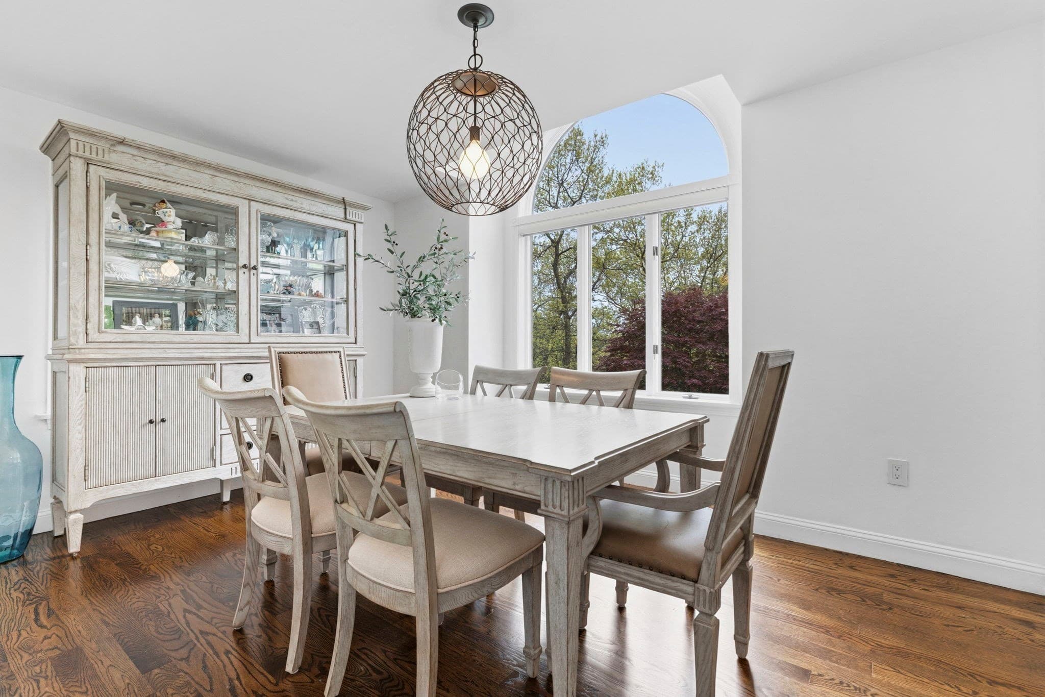 Single Family Residence at 109 Flint Farm Rd, Middleton MA 01949, Middleton, photo 18 of 39