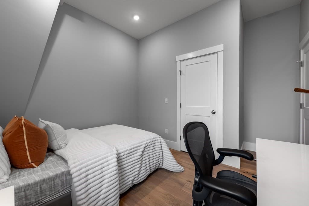 Condominium at 42 Flint Street # 2, Somerville MA 02145, Somerville, photo 19 of 22