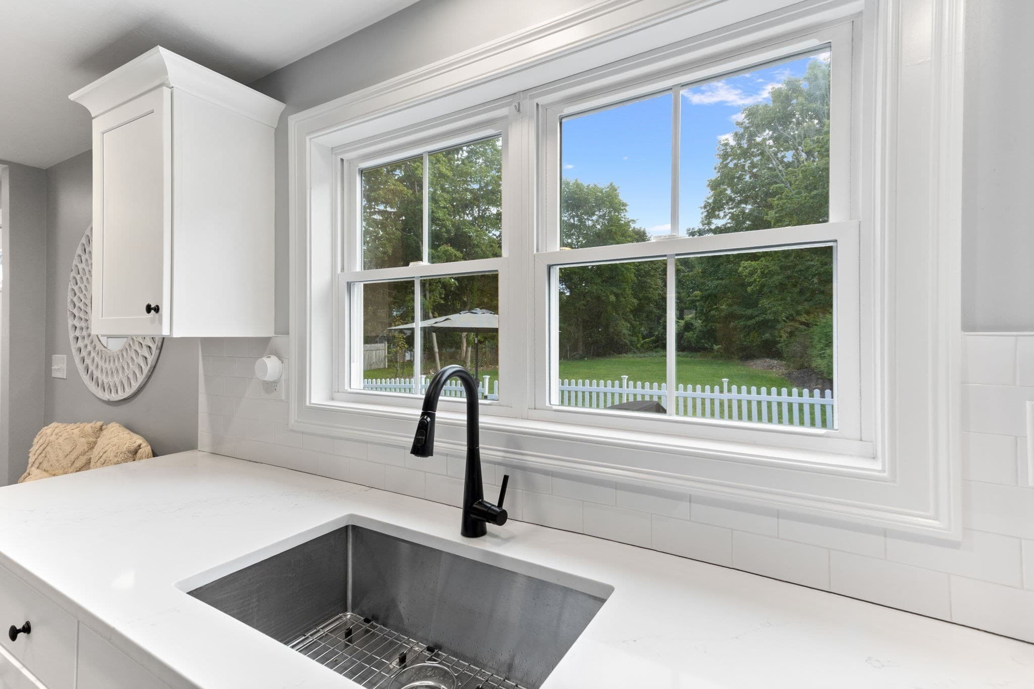 Single Family Residence at 52 Lincoln Street, Easton MA 02356, Easton, photo 9 of 38