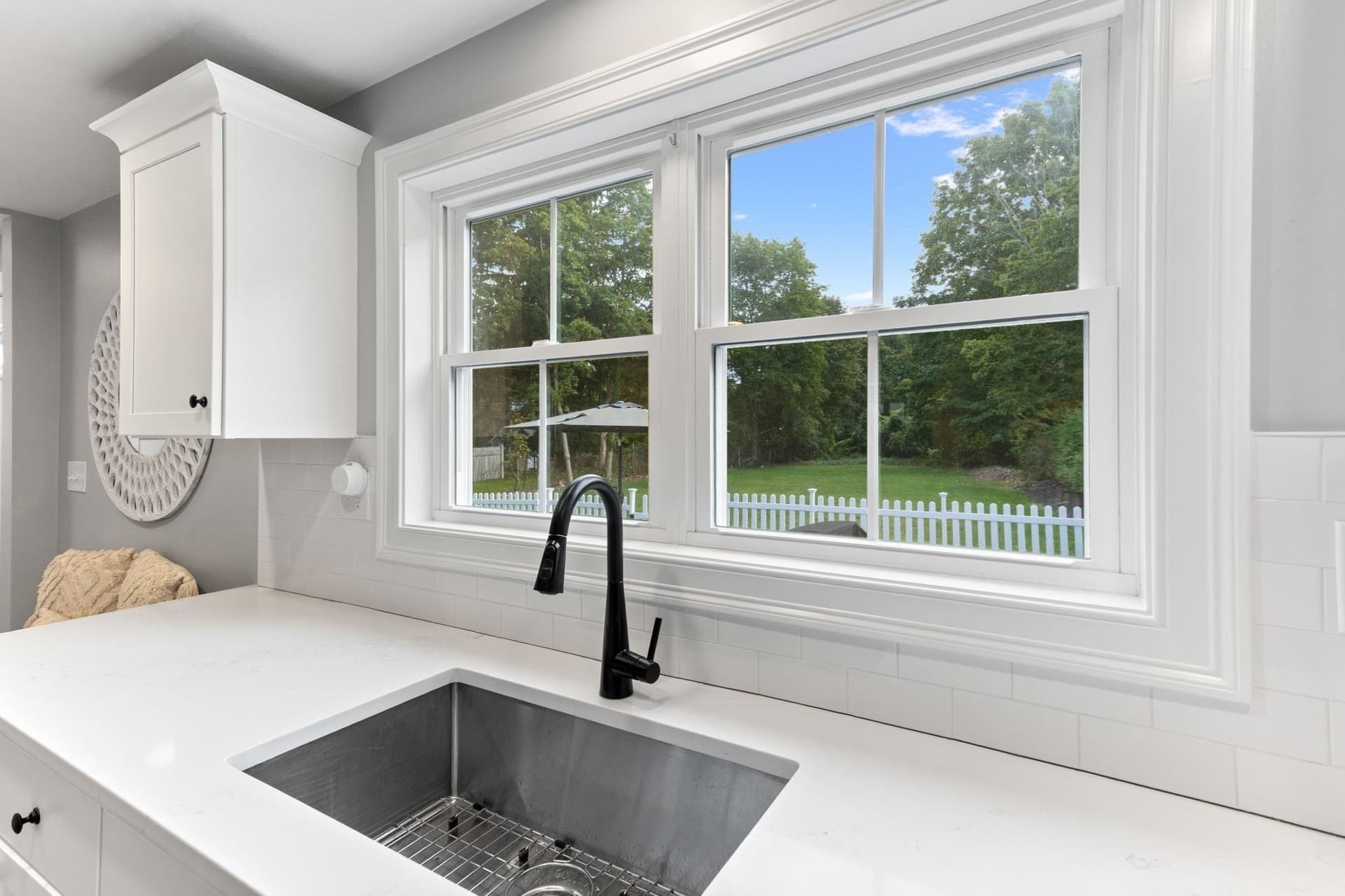 Single Family Residence at 52 Lincoln Street, Easton MA 02356, photo 10 of 38