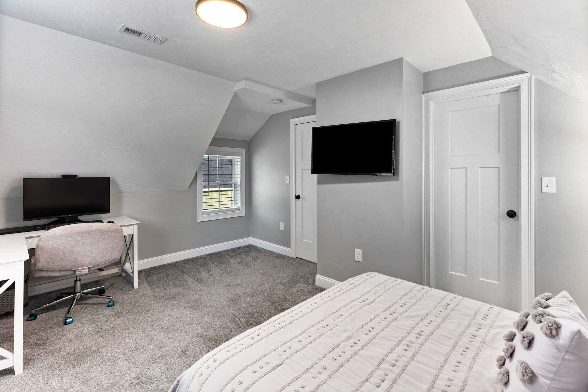 Single Family Residence at 52 Lincoln Street, Easton MA 02356, Easton, photo 19 of 38