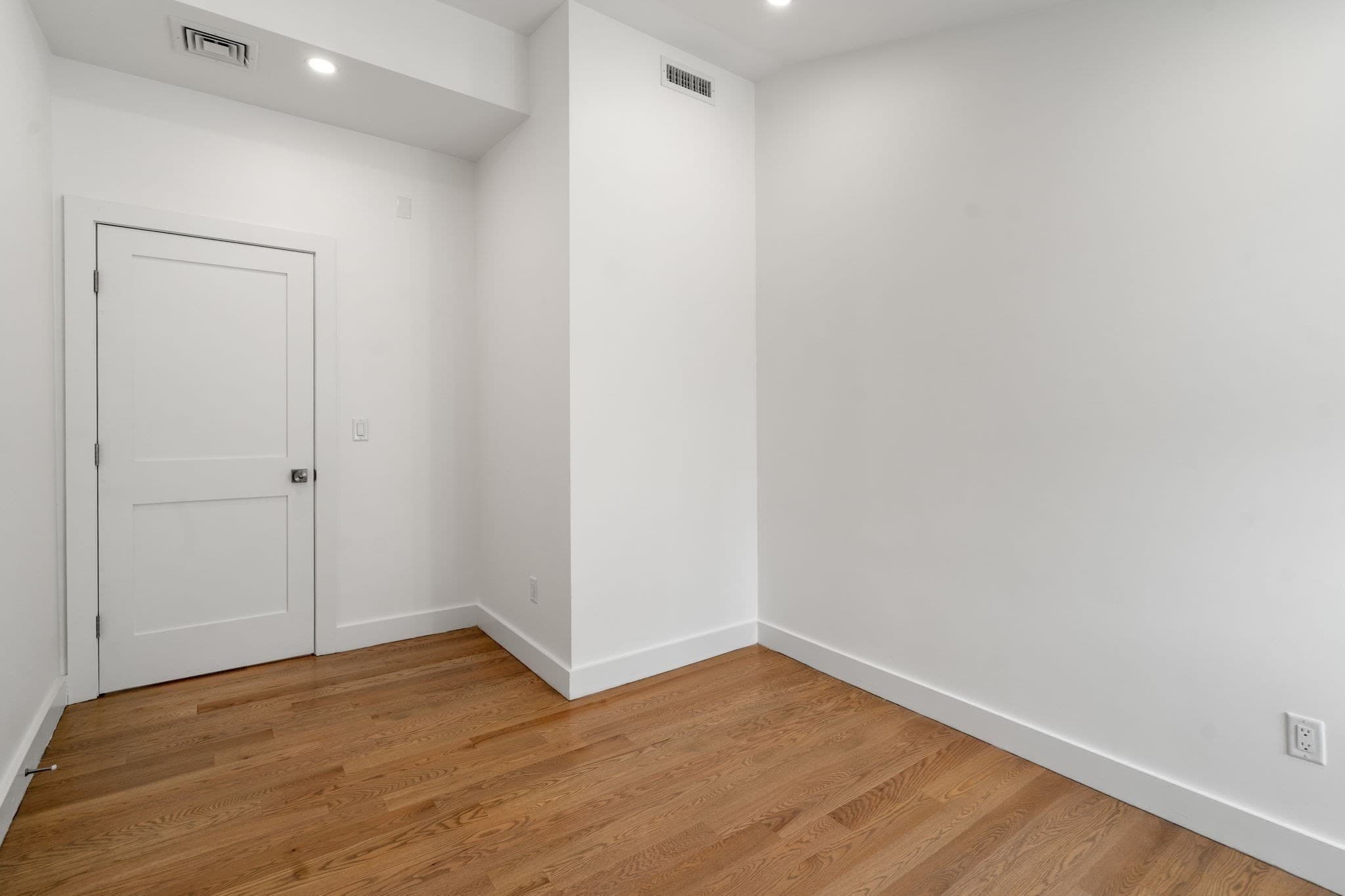 Condominium at 43-45 Wellington St # 3, Waltham MA 02451, photo 22 of 42