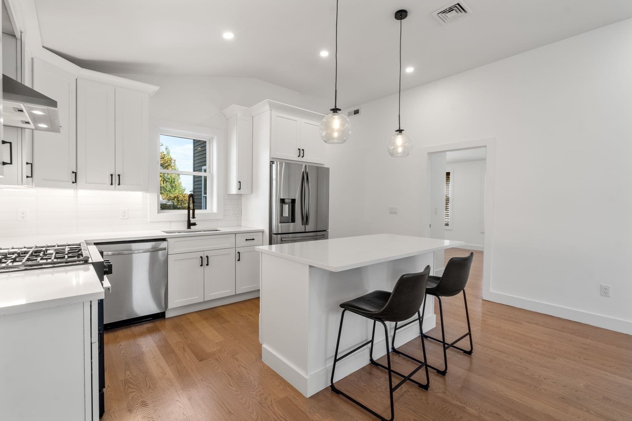 Condominium at 43-45 Wellington St # 3, Waltham MA 02451, photo 3 of 42