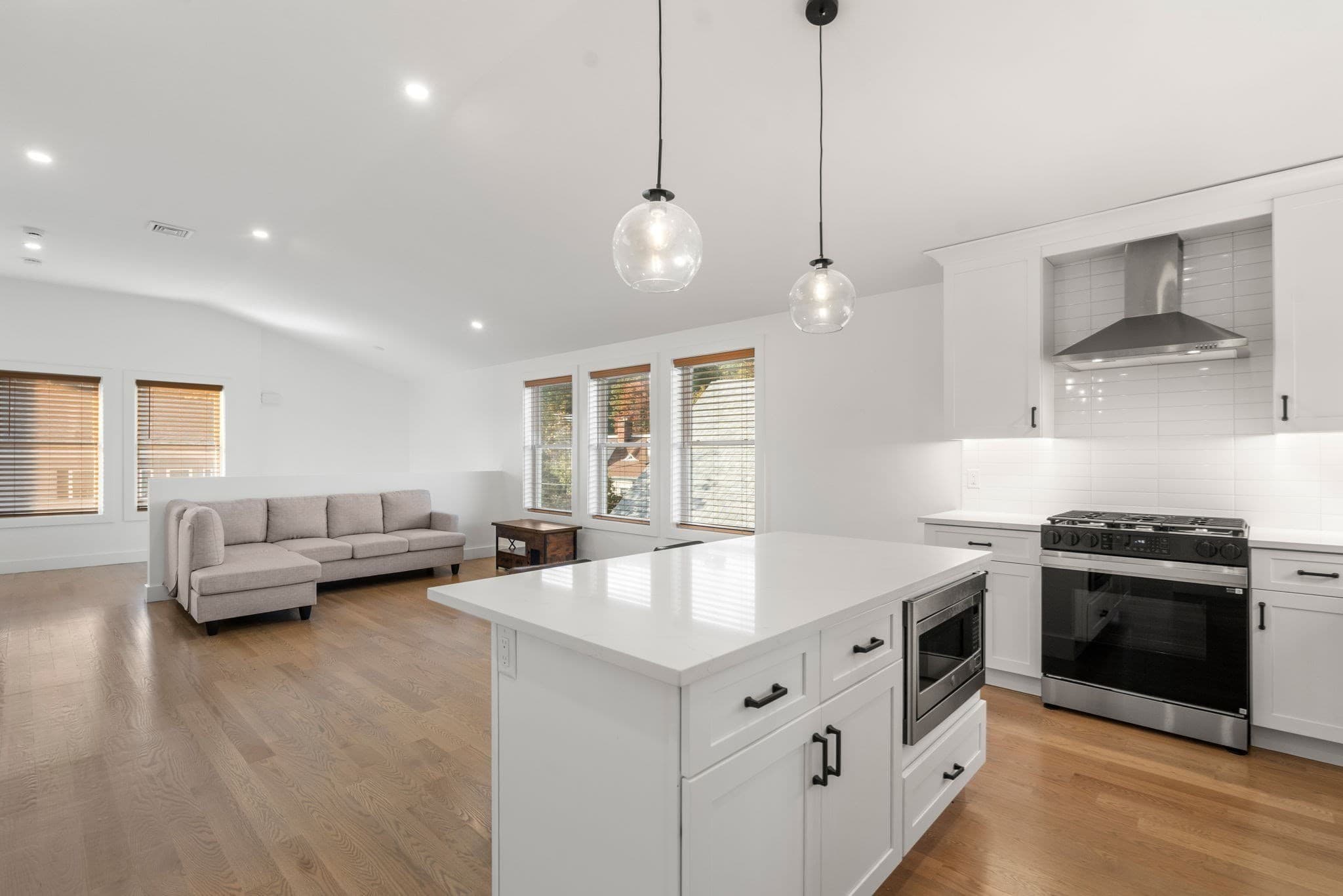 Condominium at 43-45 Wellington St # 3, Waltham MA 02451, photo 4 of 42