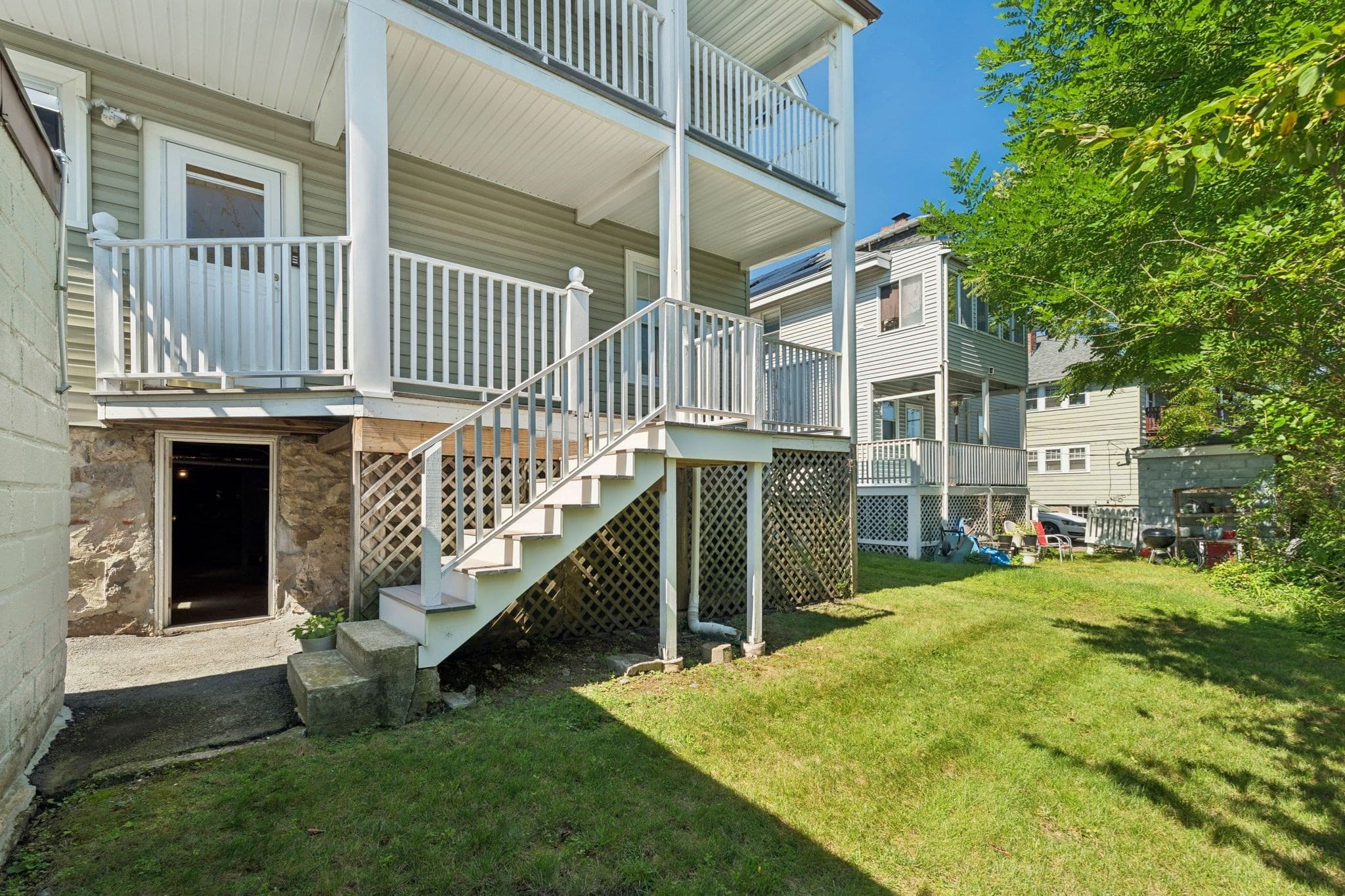 2 Family - 2 Units Up/Down at 101 Greaton Rd, Boston MA 02132, Boston, photo 33 of 33