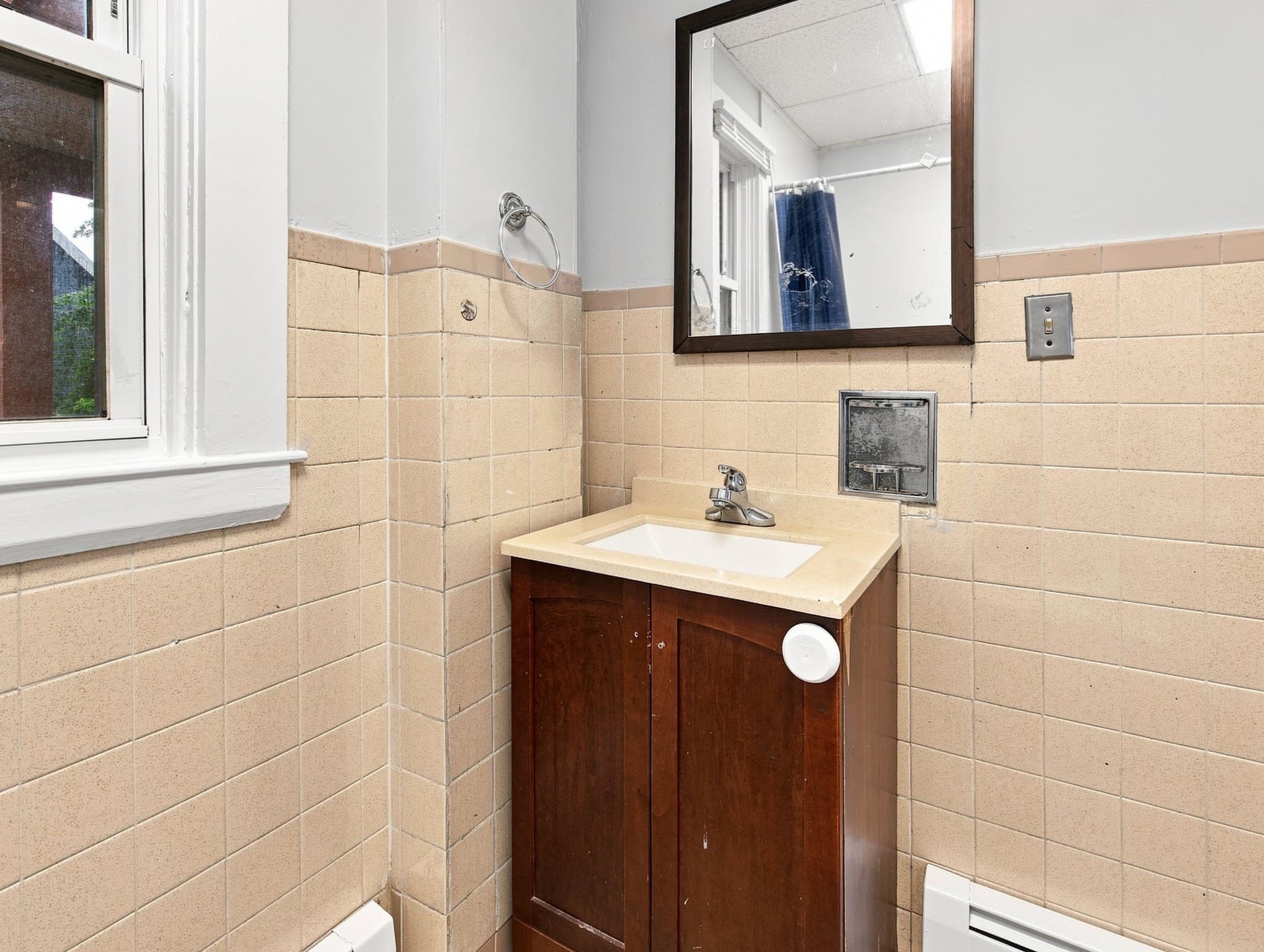 3 Family at 60 Madison Street, Malden MA 02148, Malden, photo 24 of 40