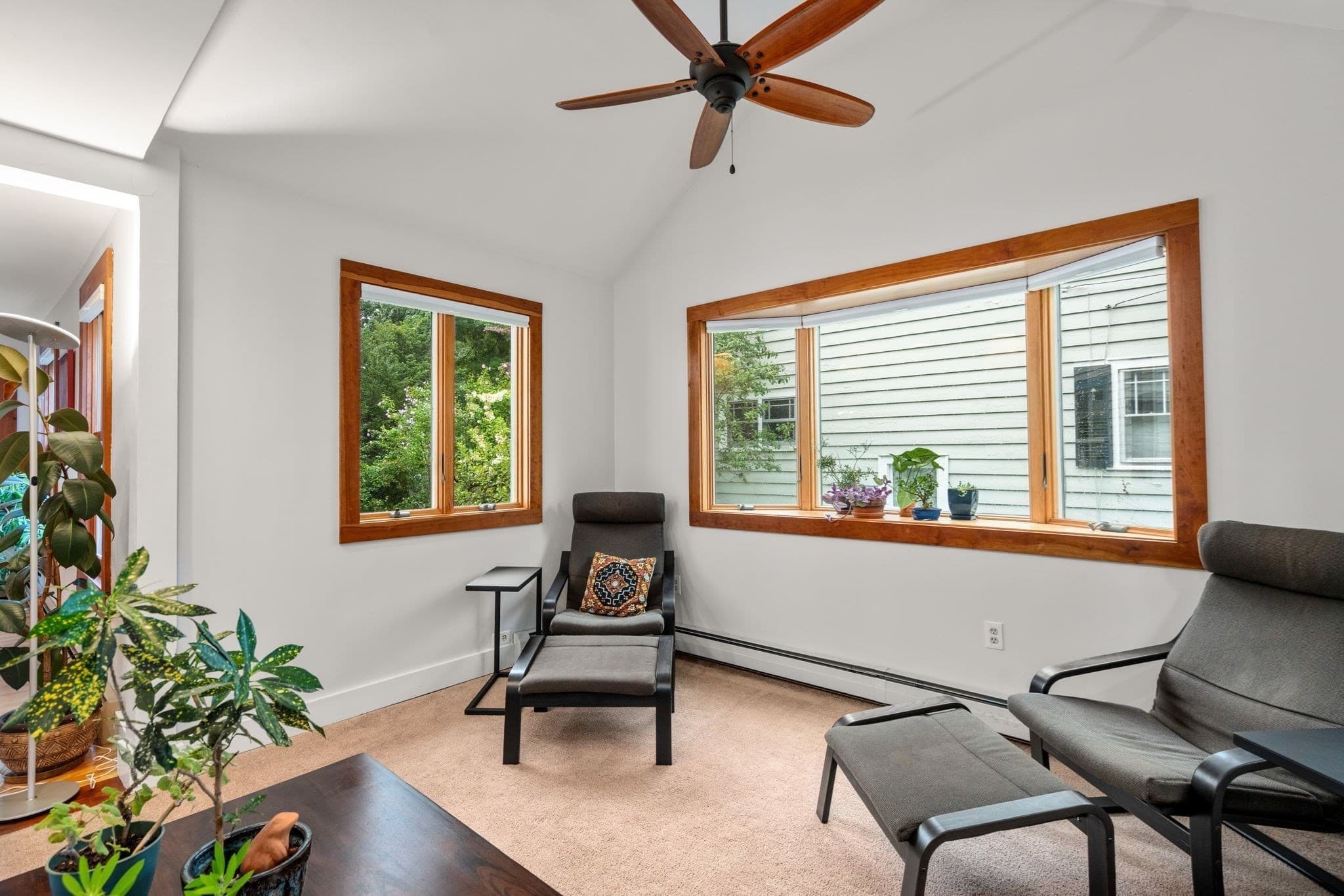 Single Family Residence at 63 Massasoit St, Northampton MA 01060, Northampton, photo 9 of 42