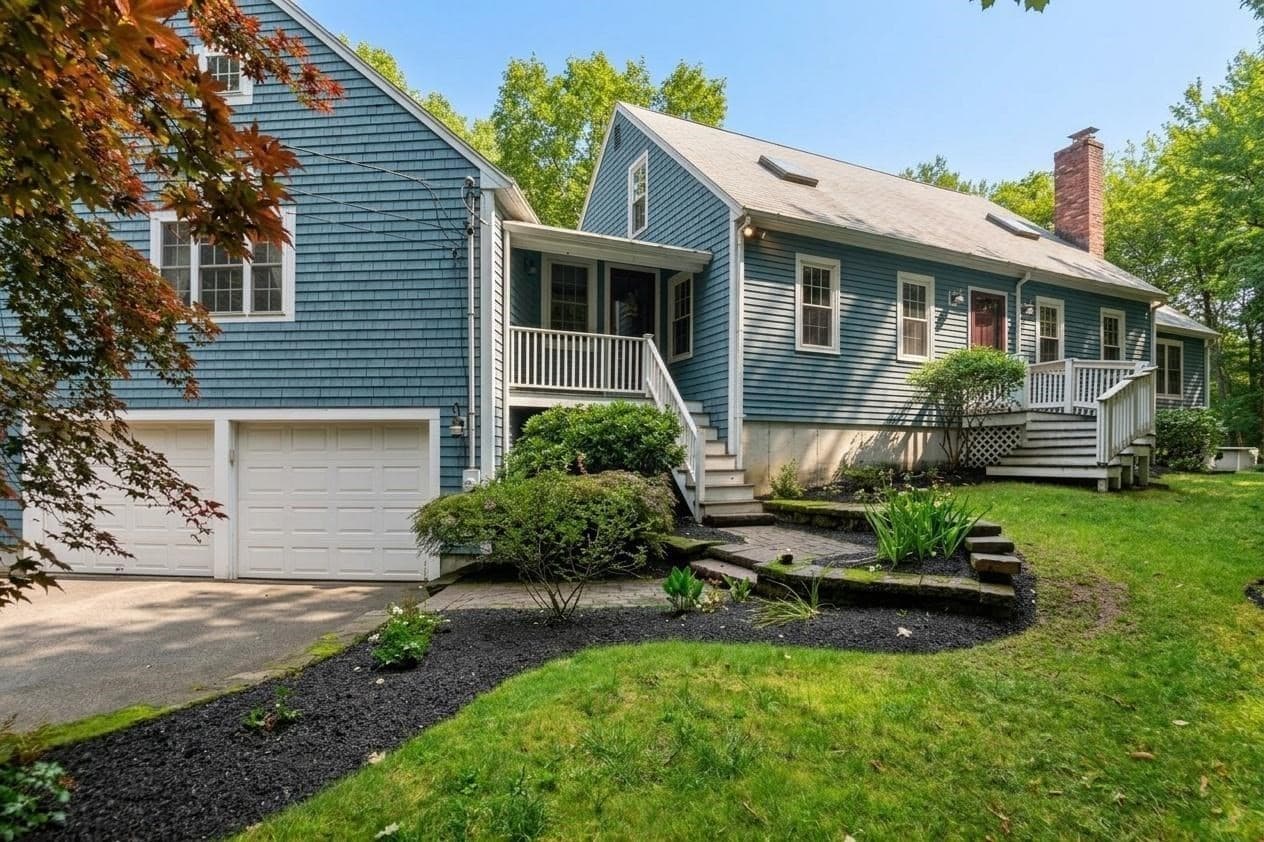 975 Hanover St, Hanover MA 02339