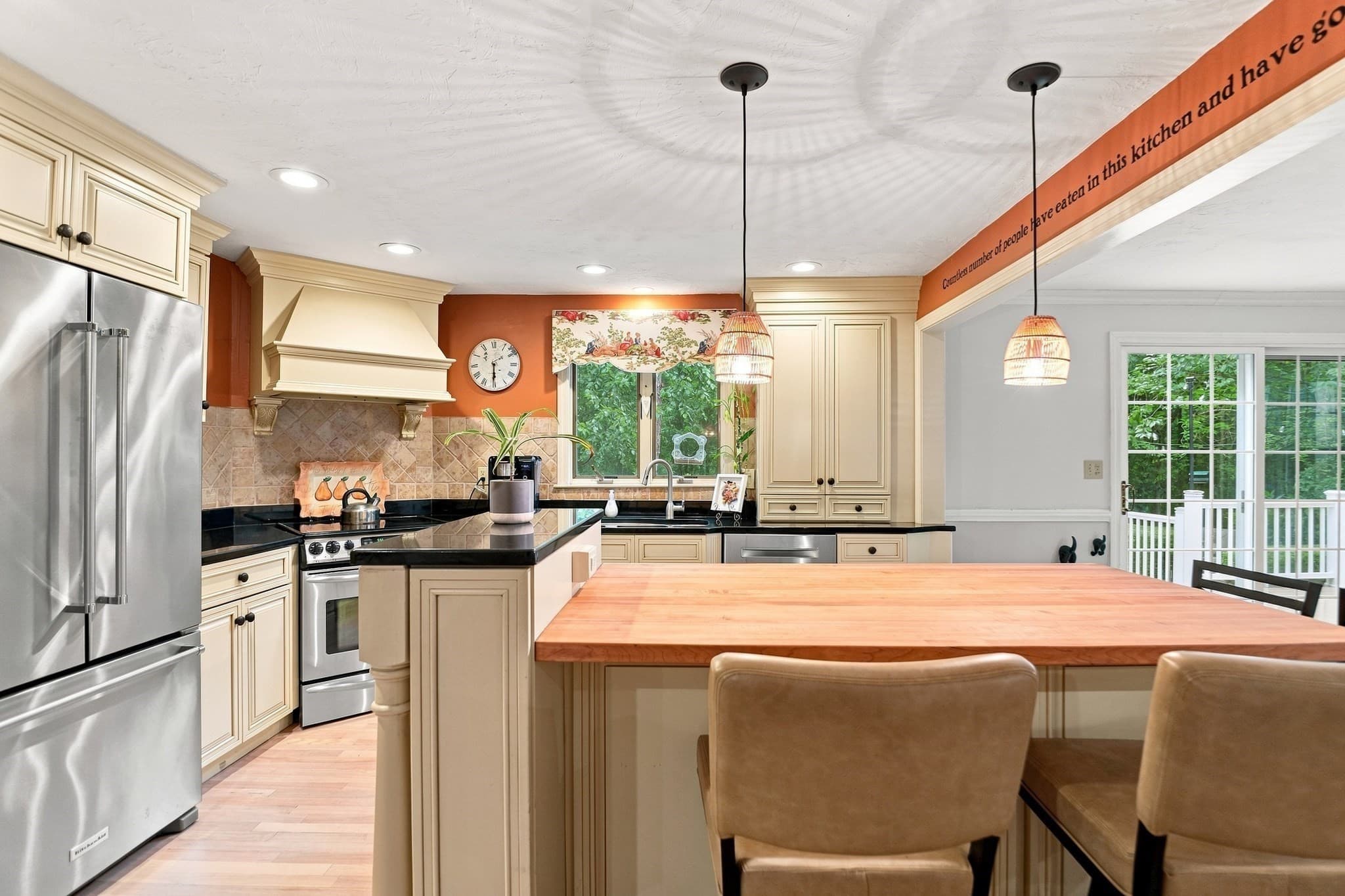 Single Family Residence at 975 Hanover St, Hanover MA 02339, Hanover, photo 11 of 40