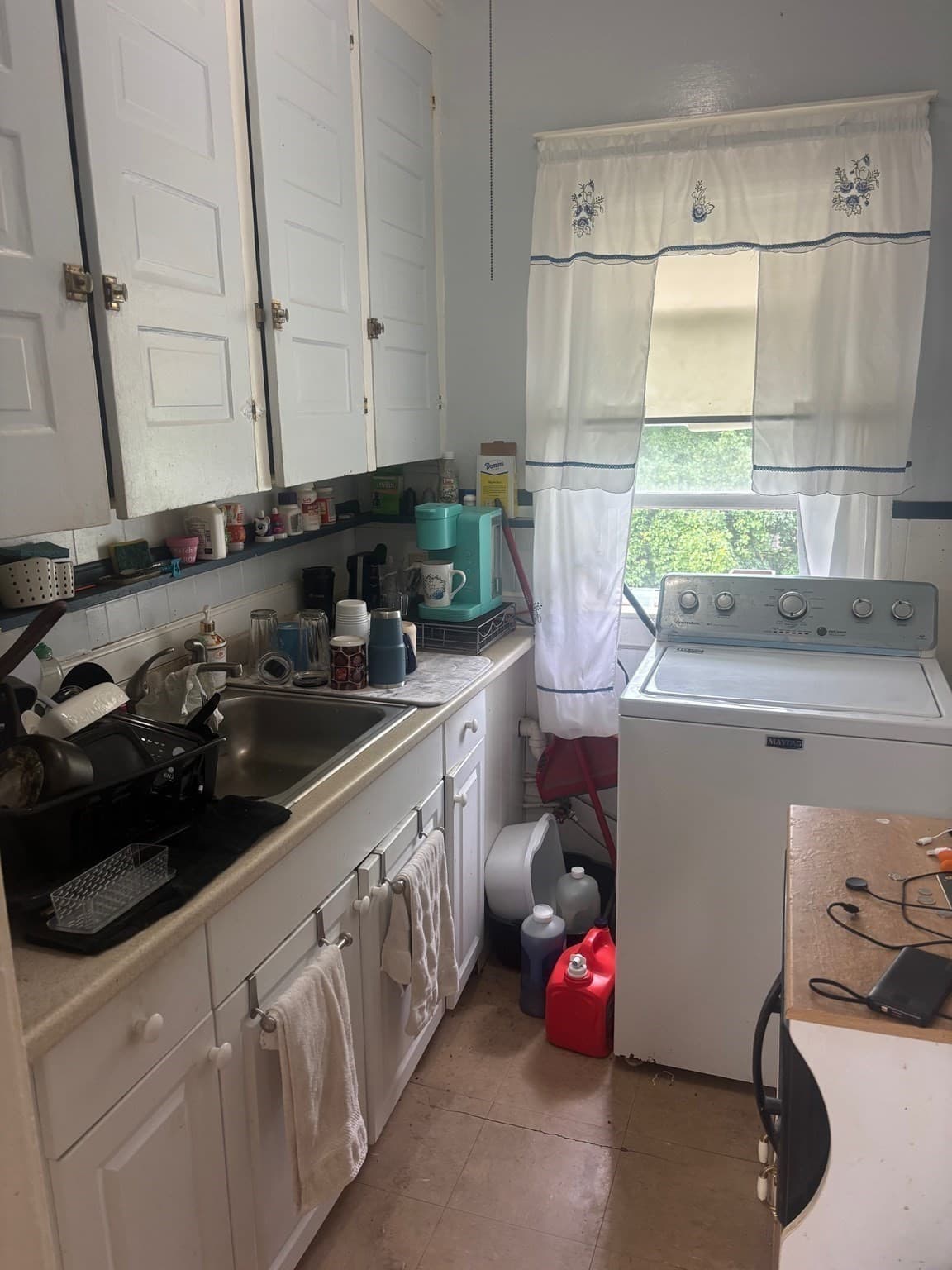 2 Family - 2 Units Up/Down at 48 Gertrude Ave, Lowell MA 01851, Lowell, photo 24 of 37