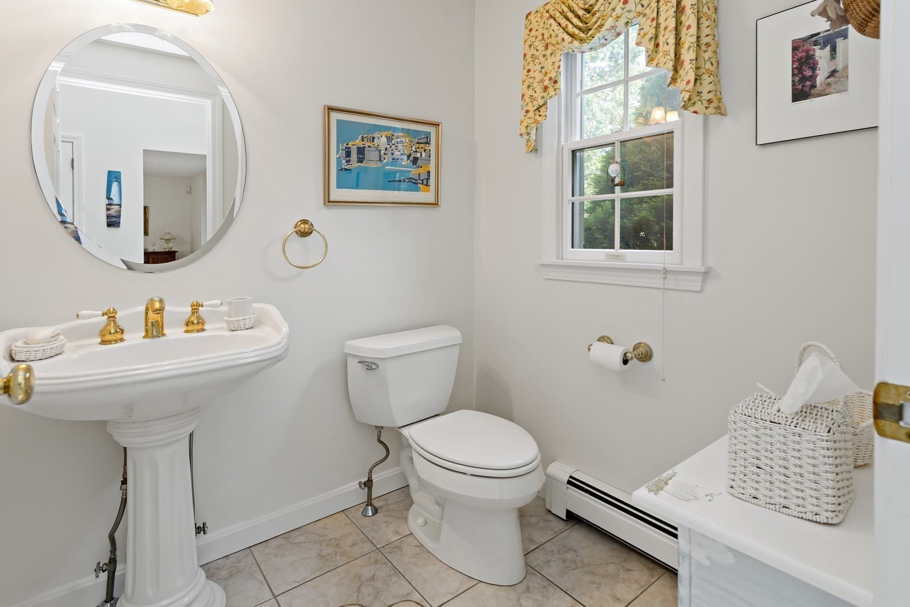 Single Family Residence at 82 Falling Leaf Ln, Barnstable MA 02655, Barnstable, photo 15 of 39