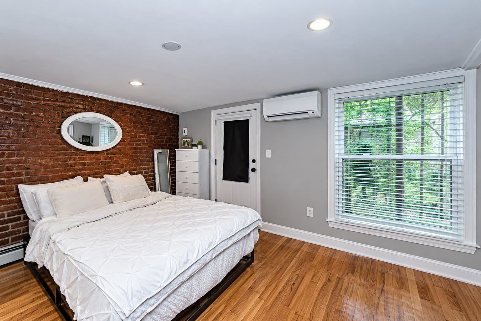 Condominium at 50 Montgomery St # 1, Boston MA 02116, photo 3 of 17