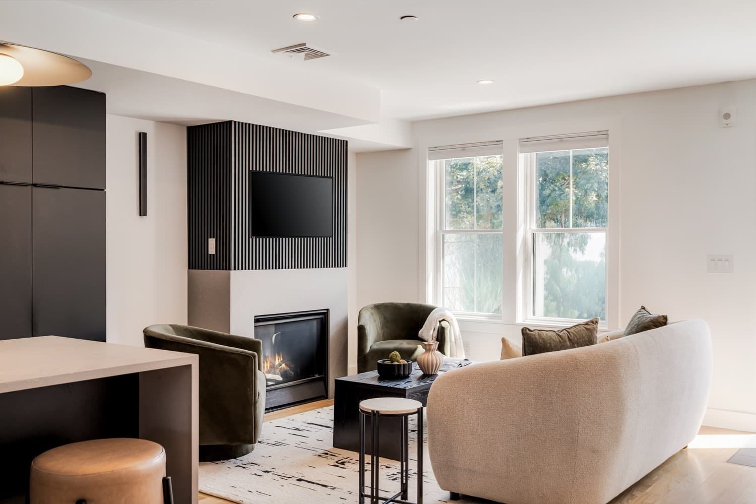 Condominium at 272 E Eagle # 1, Boston MA 02128, Boston, photo 13 of 40