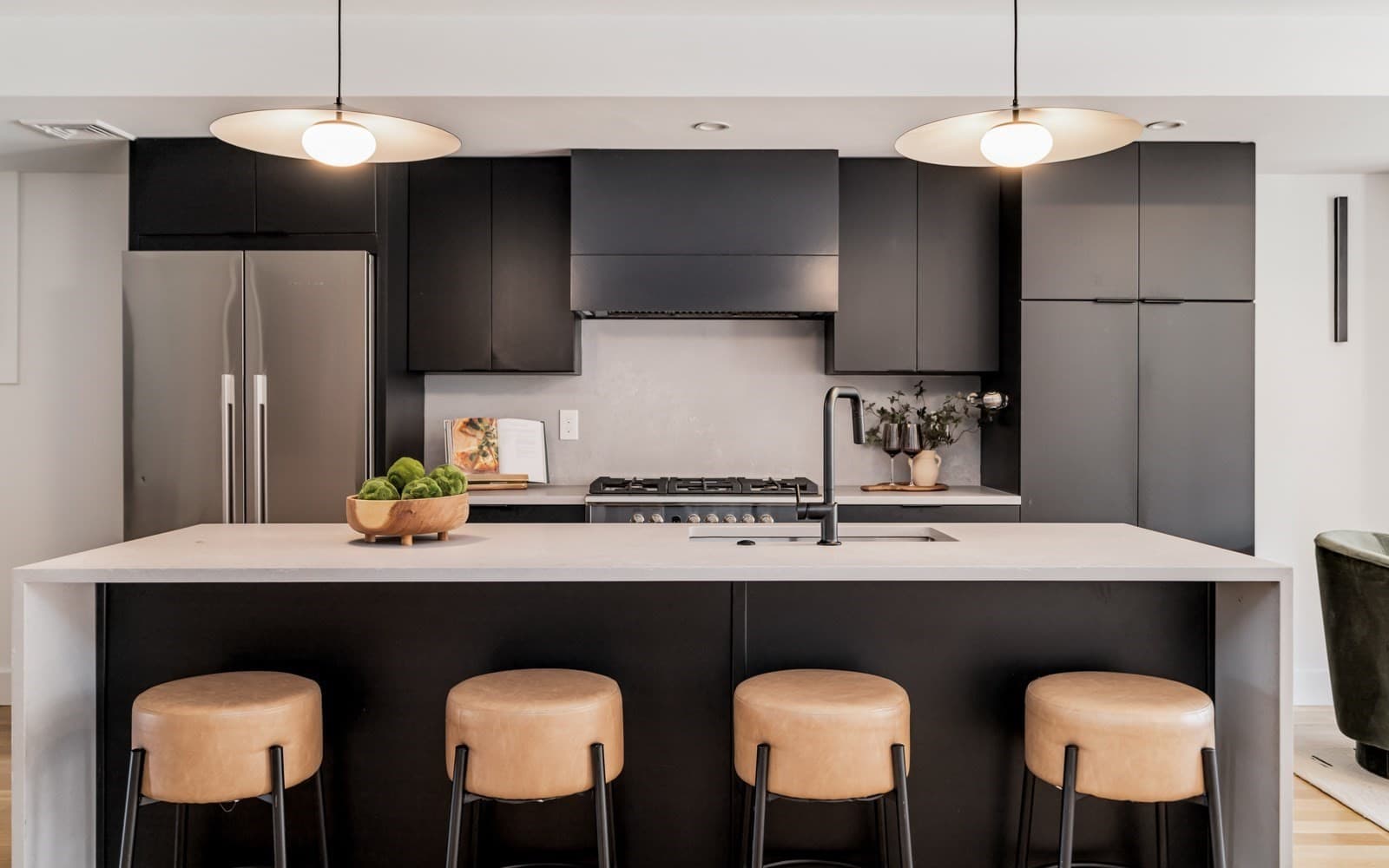 Condominium at 272 E Eagle # 1, Boston MA 02128, Boston, photo 3 of 40