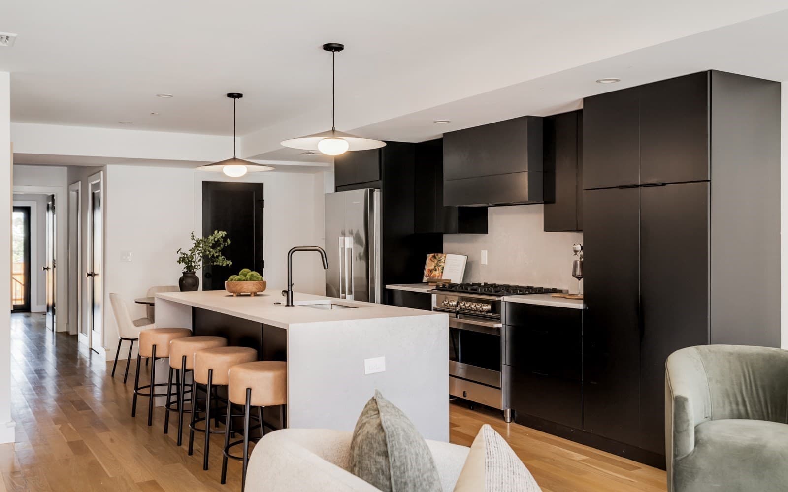 Condominium at 272 E Eagle # 1, Boston MA 02128, Boston, photo 10 of 40