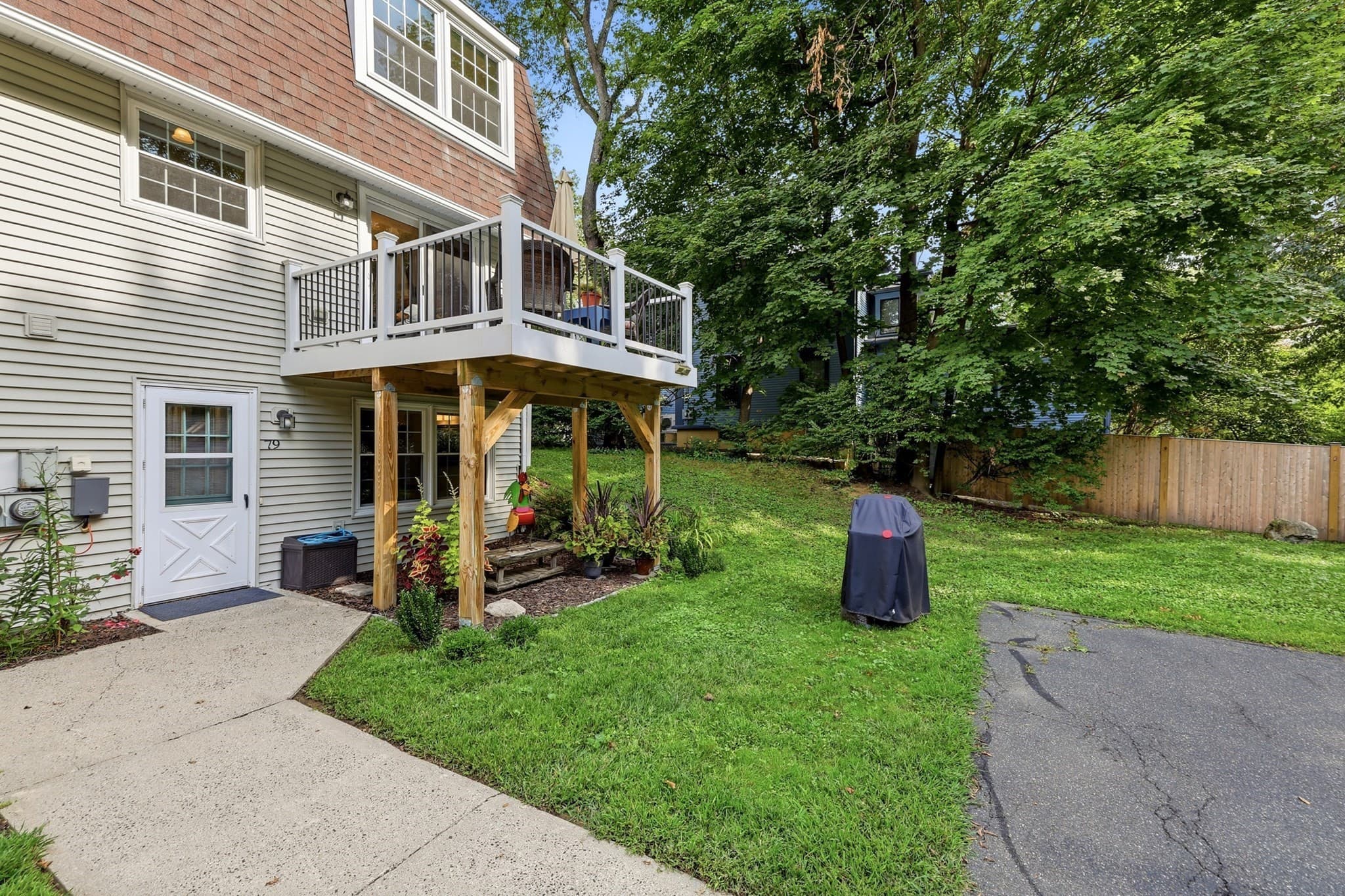 Condominium at 79 Pomeroy Ter # 79, Northampton MA 01060, Northampton, photo 5 of 26