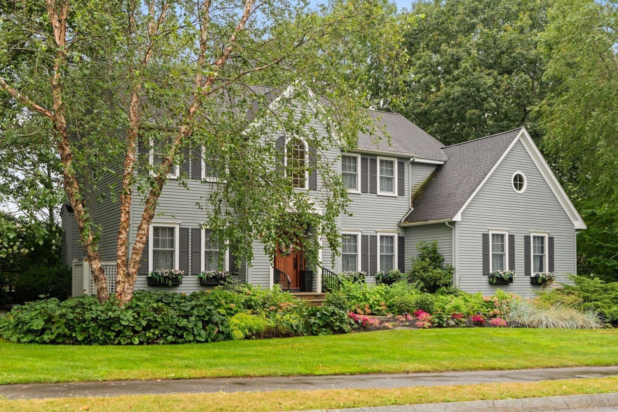 10 Holly Lane, Beverly MA 01915