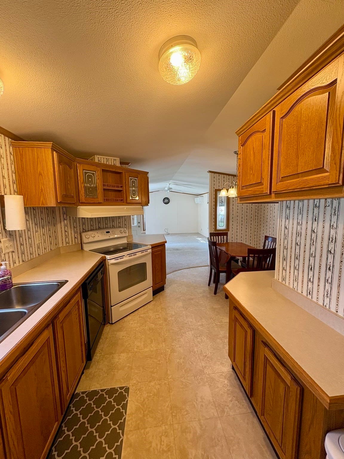 Mobile Home at 124 West Main Street # 38, Merrimac MA 01860, photo 7 of 14