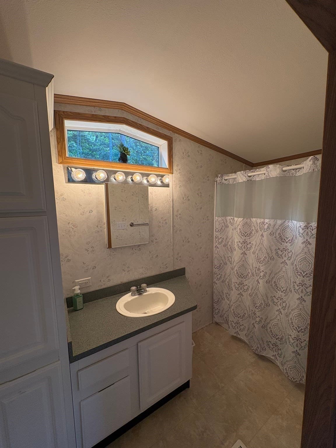 Mobile Home at 124 West Main Street # 38, Merrimac MA 01860, photo 9 of 14