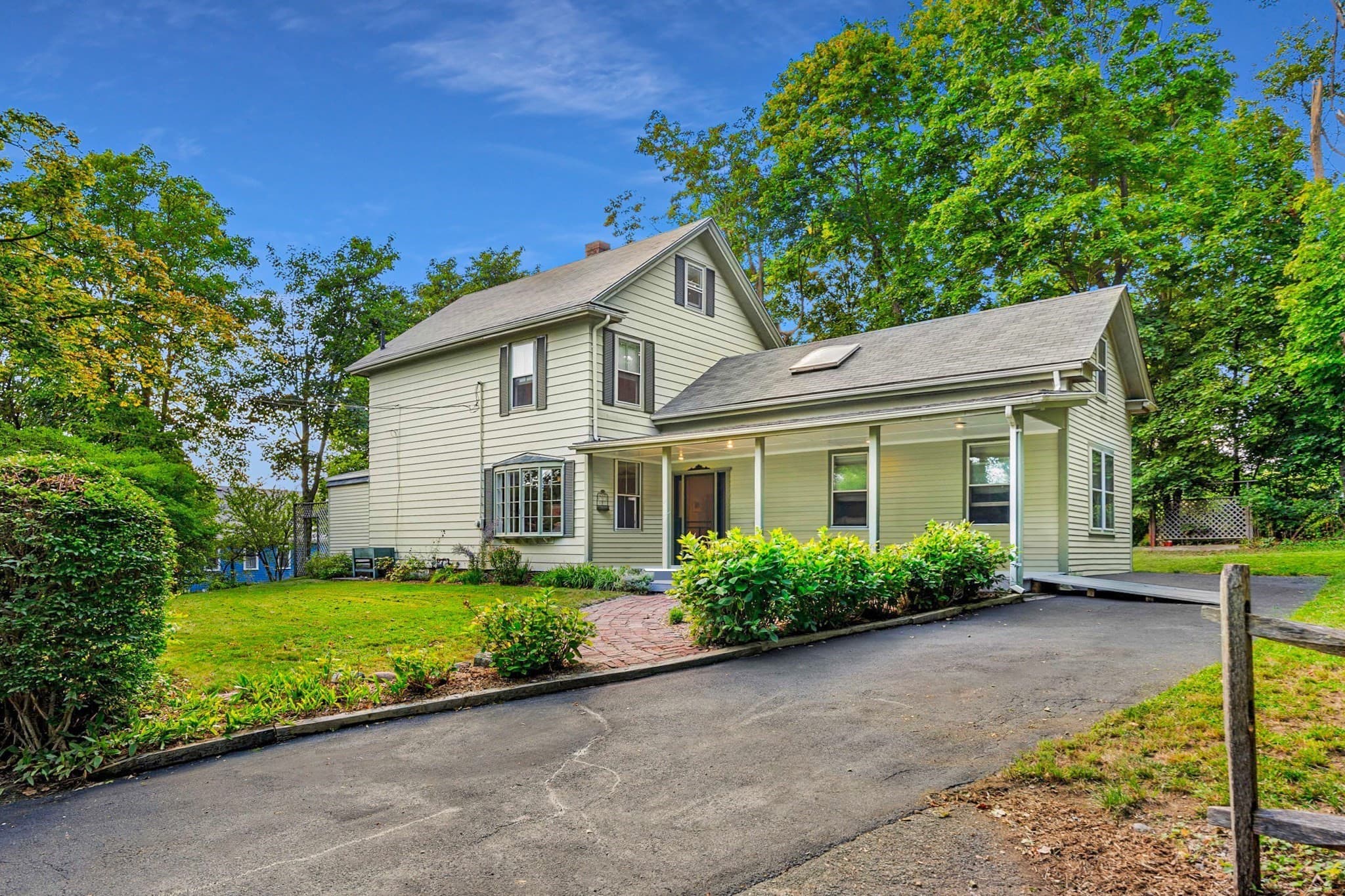 360 Nahant Road, Nahant MA 01908
