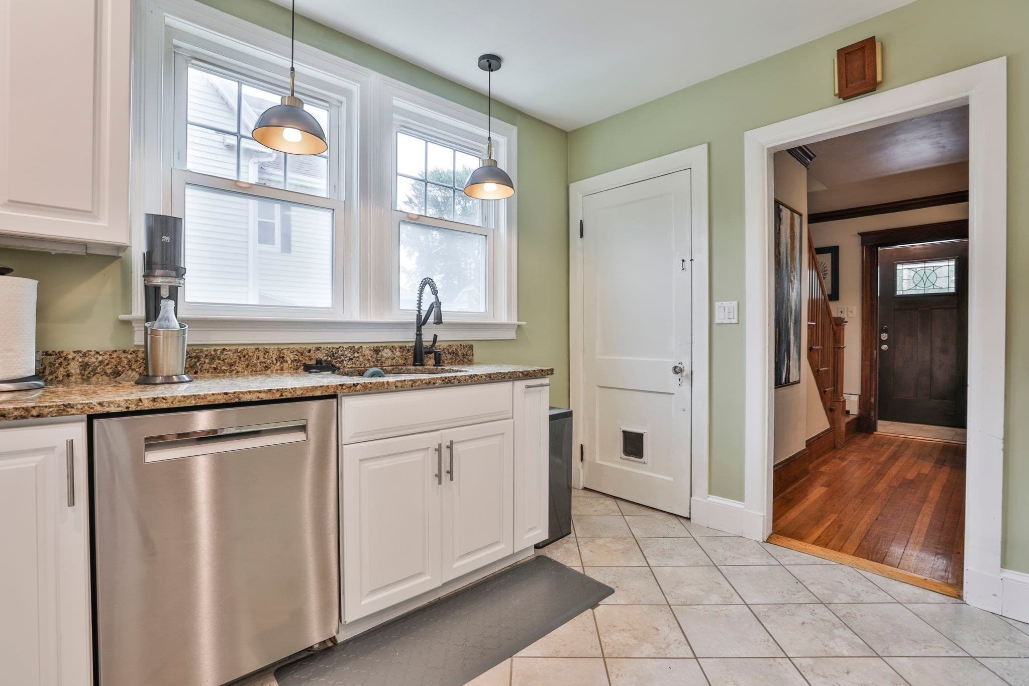 Single Family Residence at 56 Rutland St, Malden MA 02148, Malden, photo 10 of 32