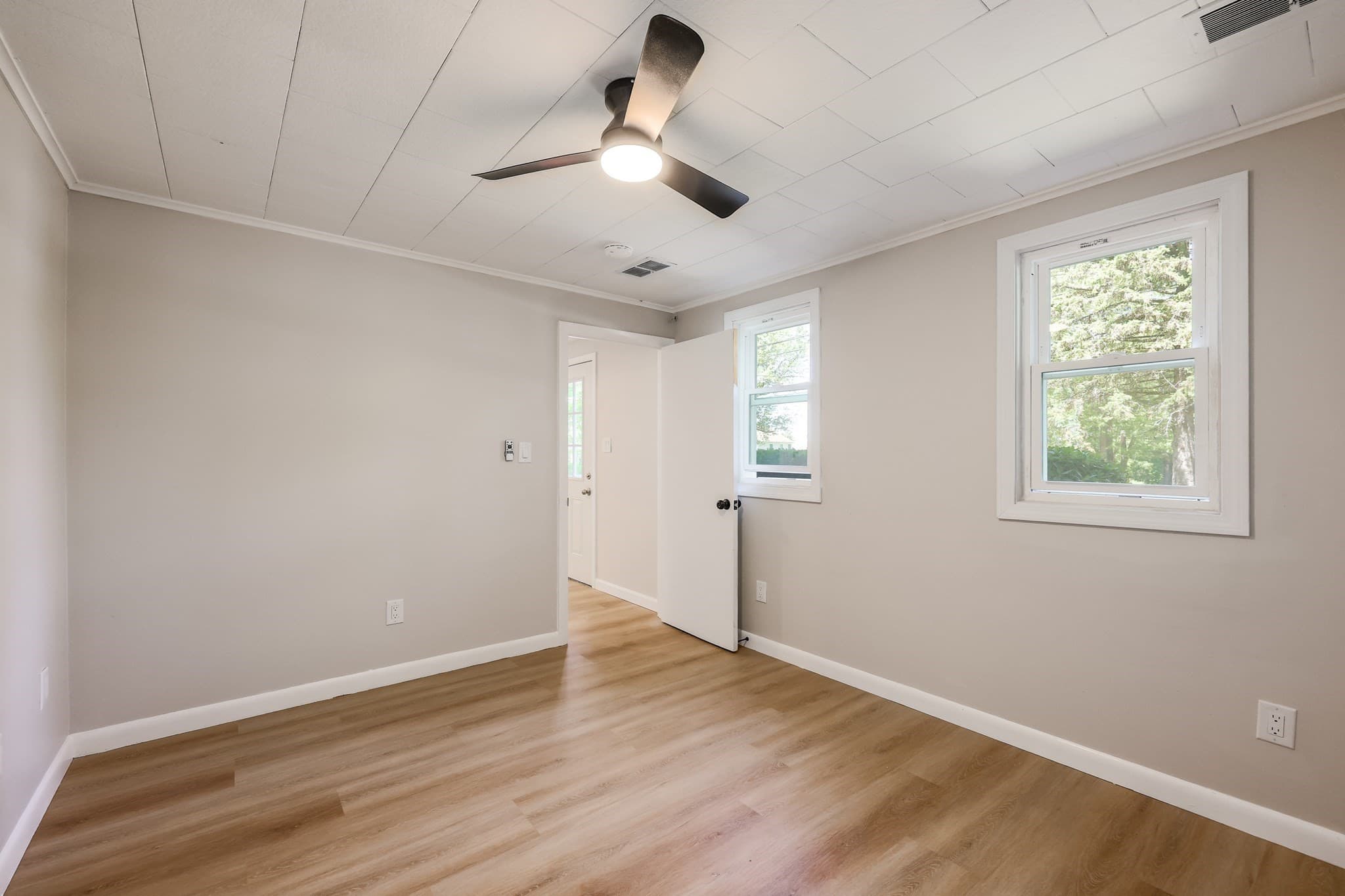 Single Family Residence at 181 E Main St, Westborough MA 01581, Westborough, photo 14 of 37