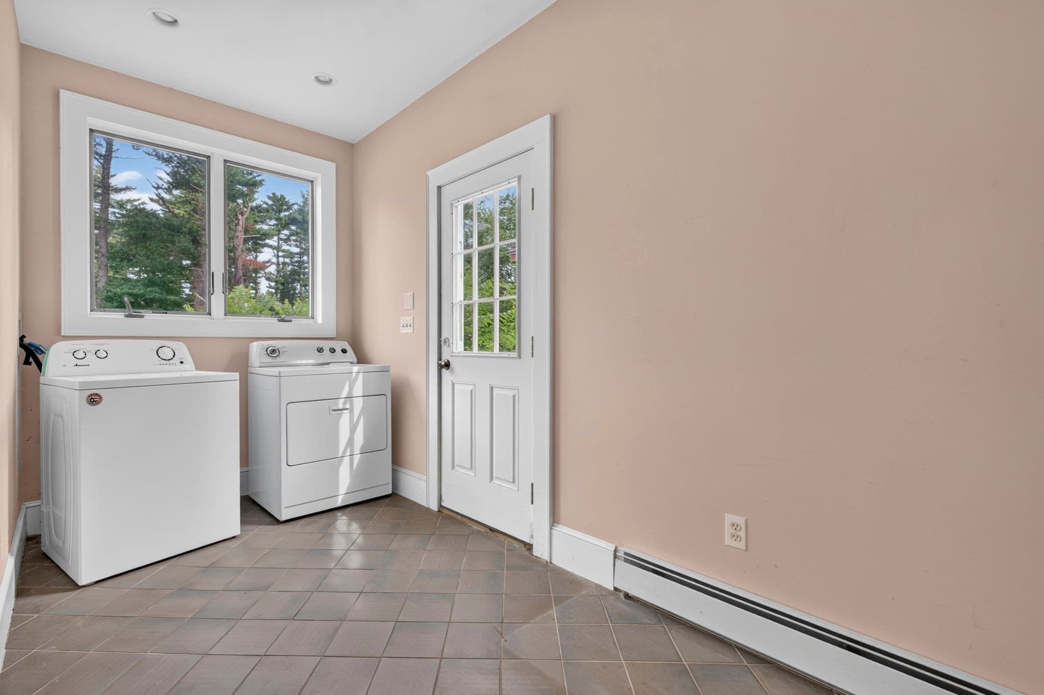 Single Family Residence at 304 High Rd, Newbury MA 01951, Newbury, photo 16 of 40
