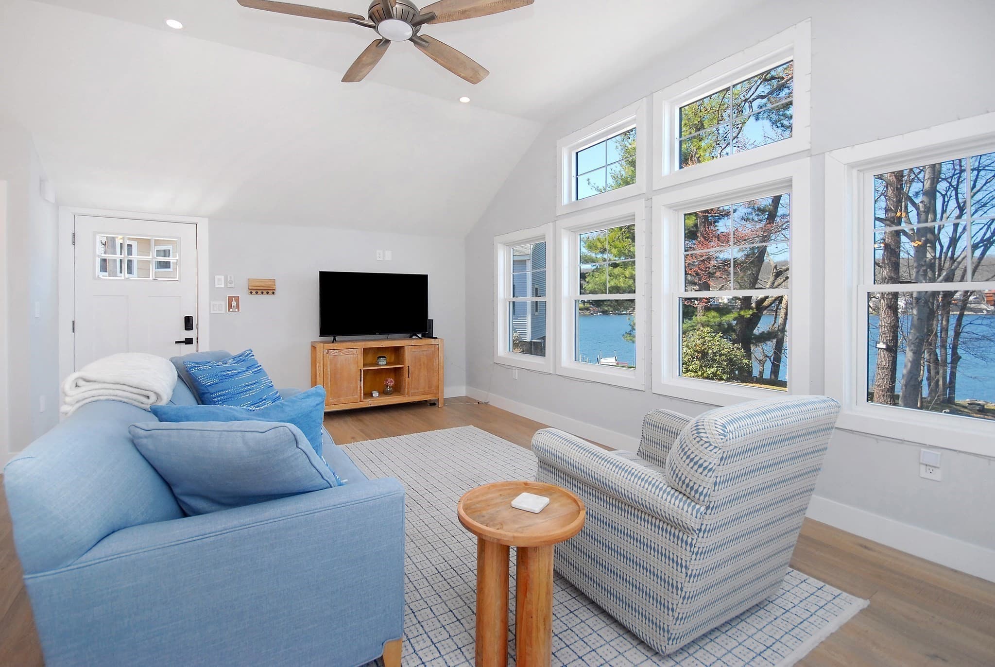 Single Family Residence at 36 Canna Dr, Shrewsbury MA 01545, Shrewsbury, photo 5 of 39