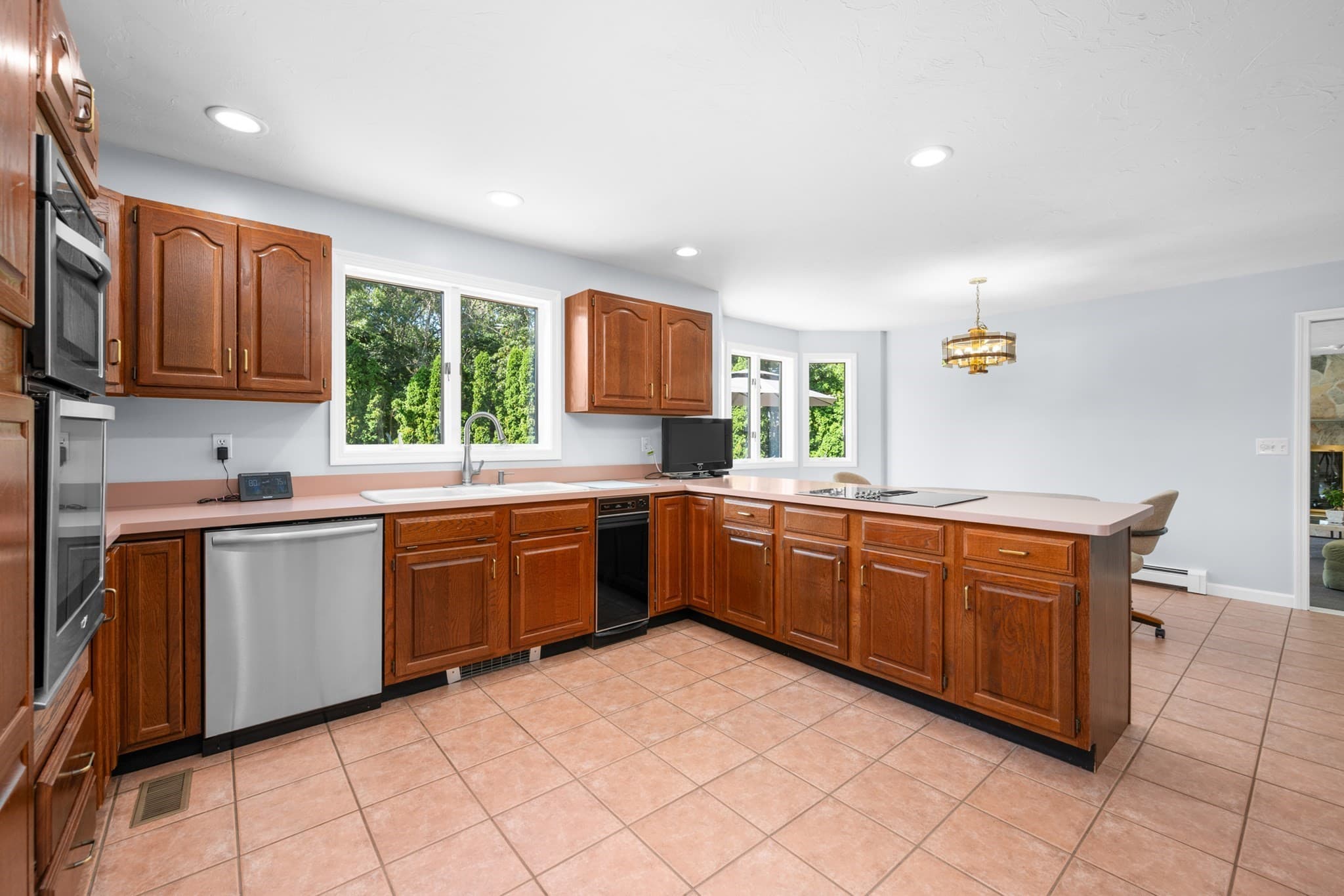 Single Family Residence at 1 Homestead Rd Ext, Bourne MA 02562, Bourne, photo 22 of 40