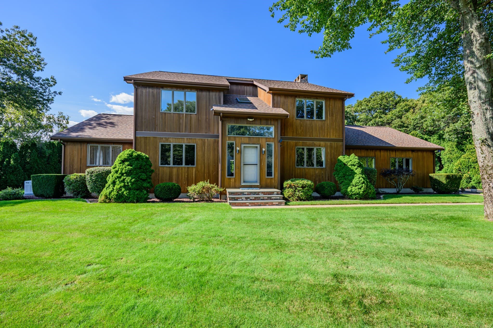 1 Homestead Rd Ext, Bourne MA 02562