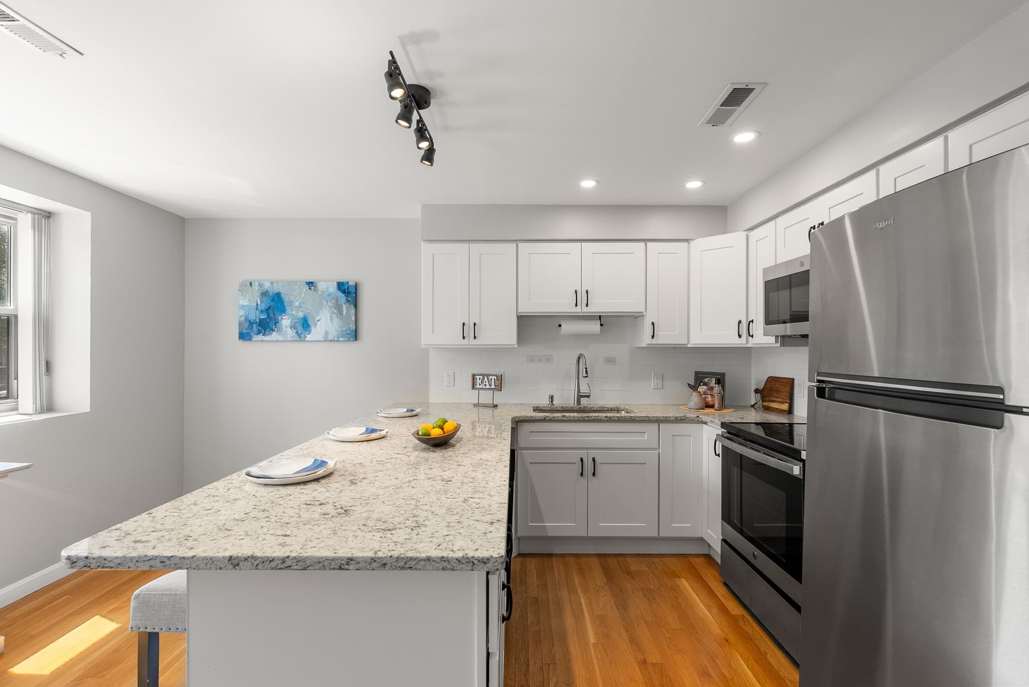 Condominium at 356-358 Main Street # 10, Boston MA 02129, Boston, photo 6 of 23